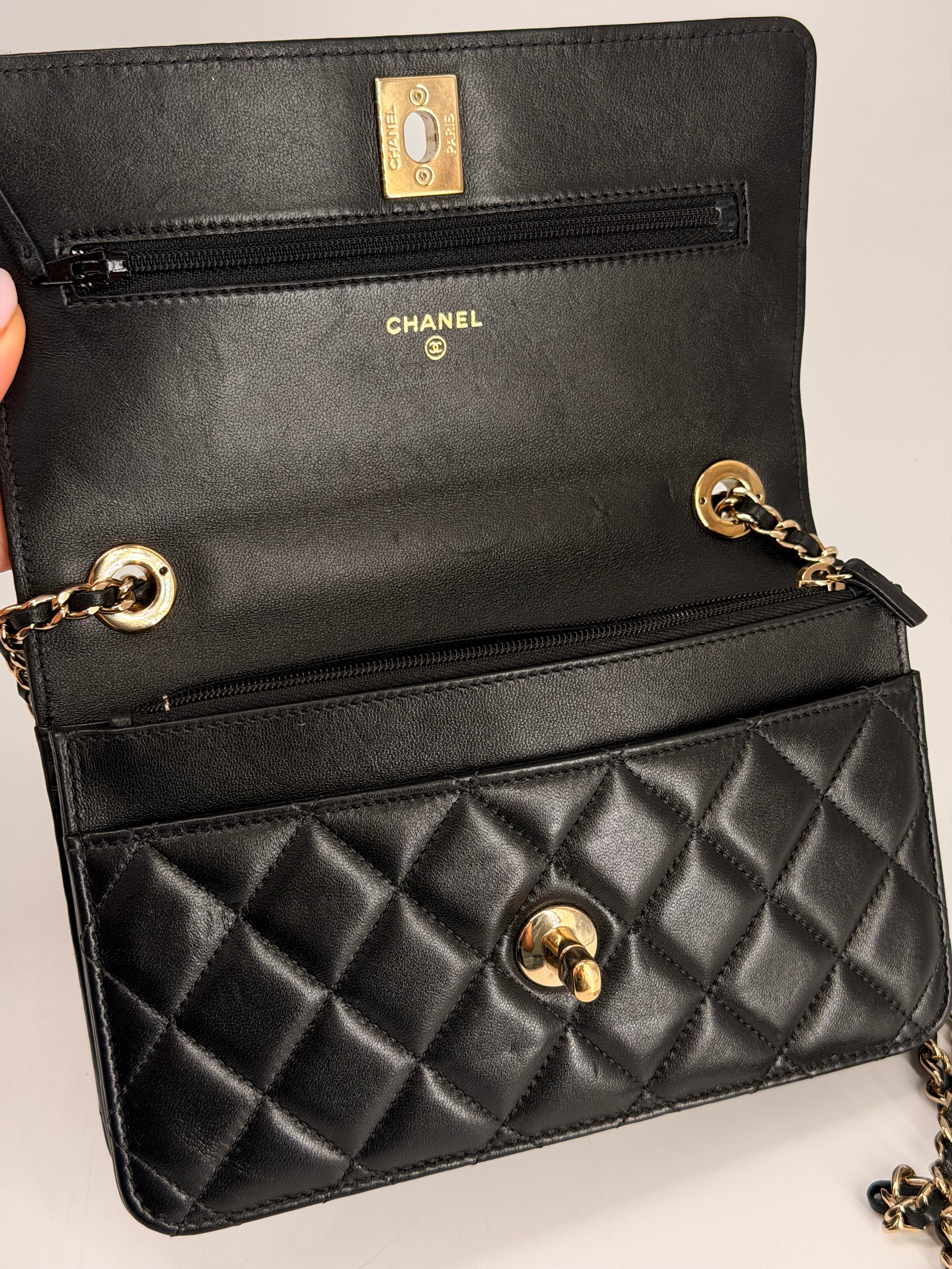 Chanel Trendy CC Wallet On Chain in Black Lambskin Leather