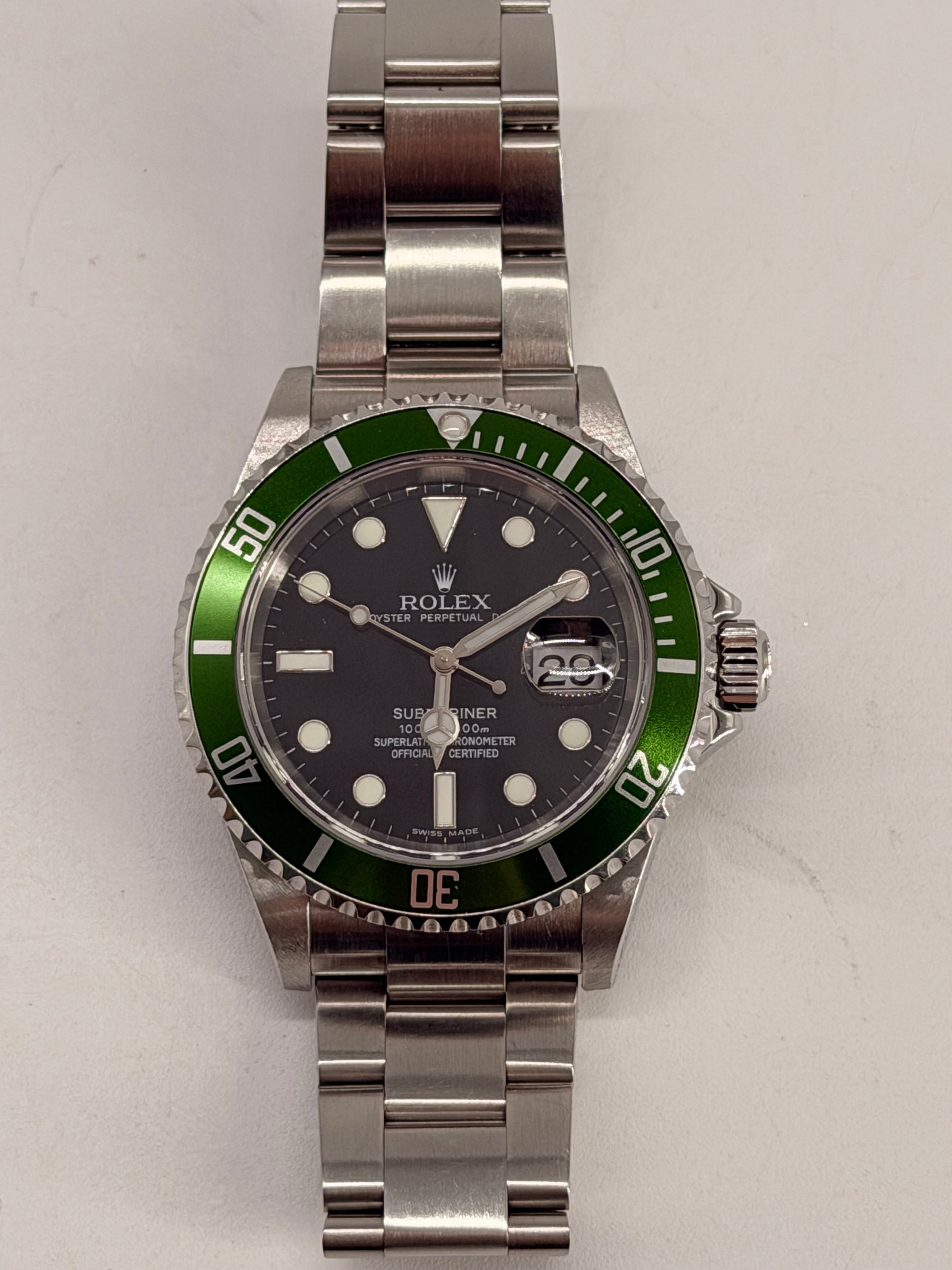 Rolex Submariner Kermit Black Dial Stainless Steel 40mm Men's Watch 16610LV
