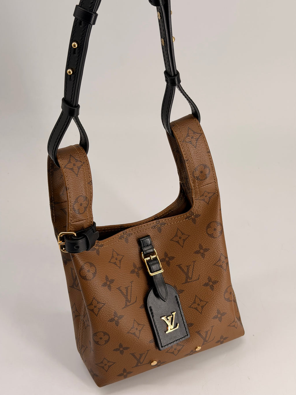 Louis Vuitton Monogram Reverse Atlantis BB Shoulder Bag