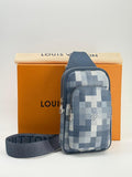 Louis Vuitton Avenue PM Slingbag