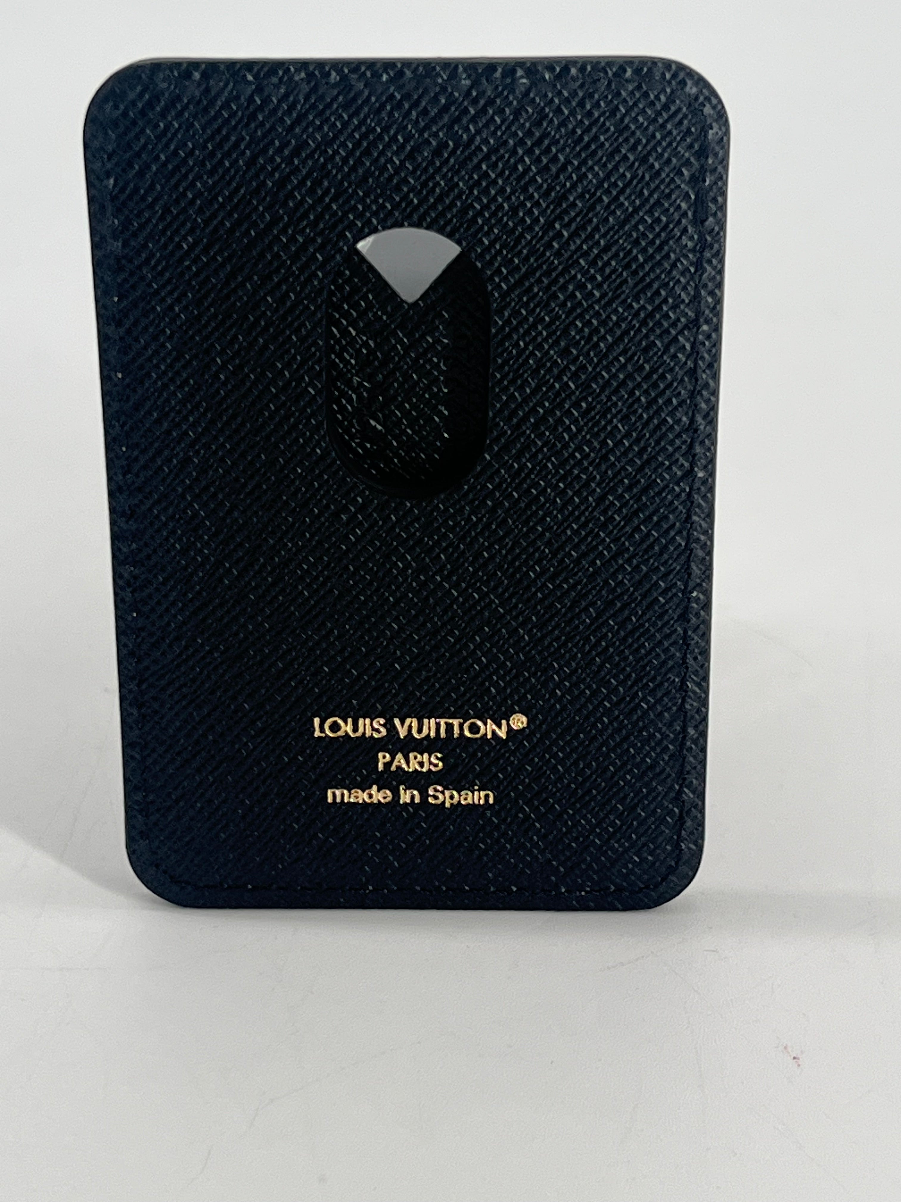 Louis Vuitton Magnetic Card Holder In Monogram Reverse Canvas