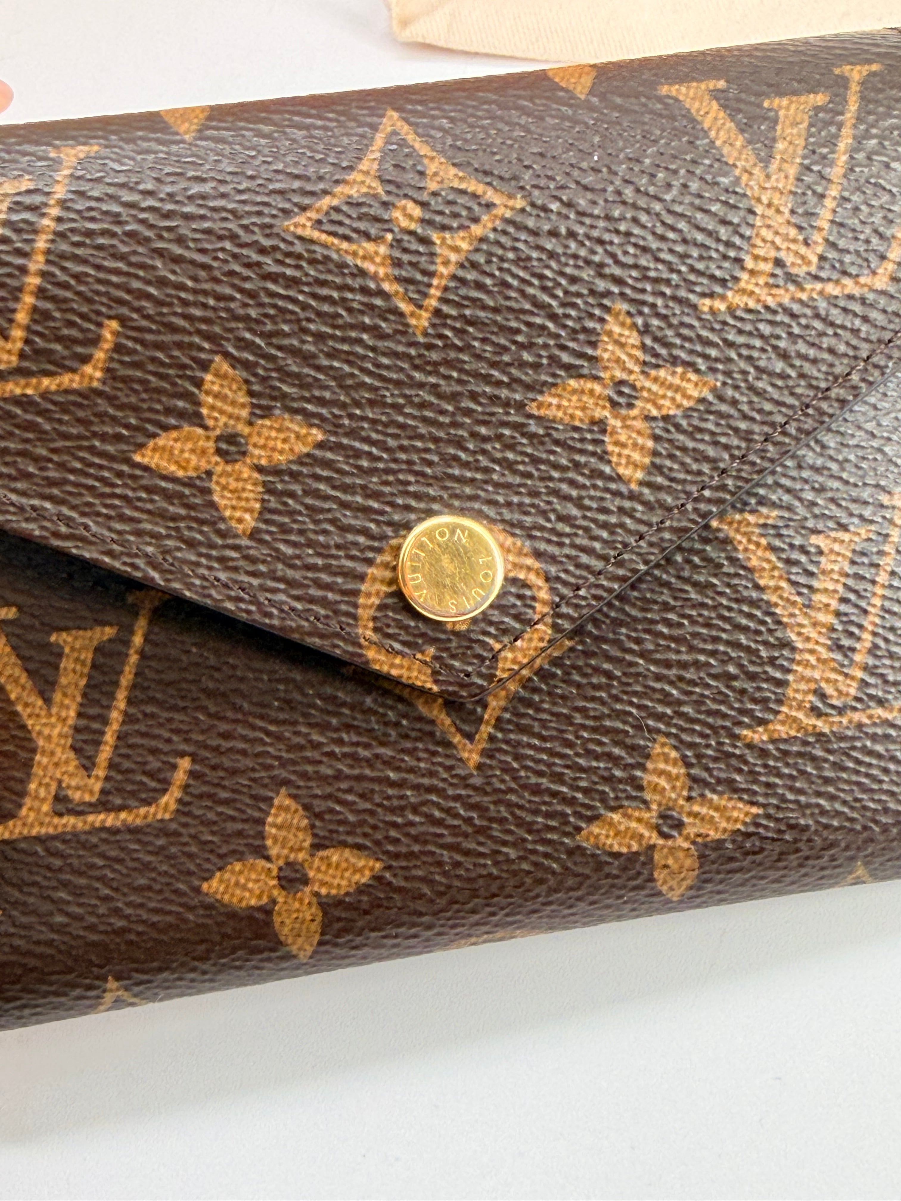 Louis Vuitton Victorine Wallet Monogram Canvas
