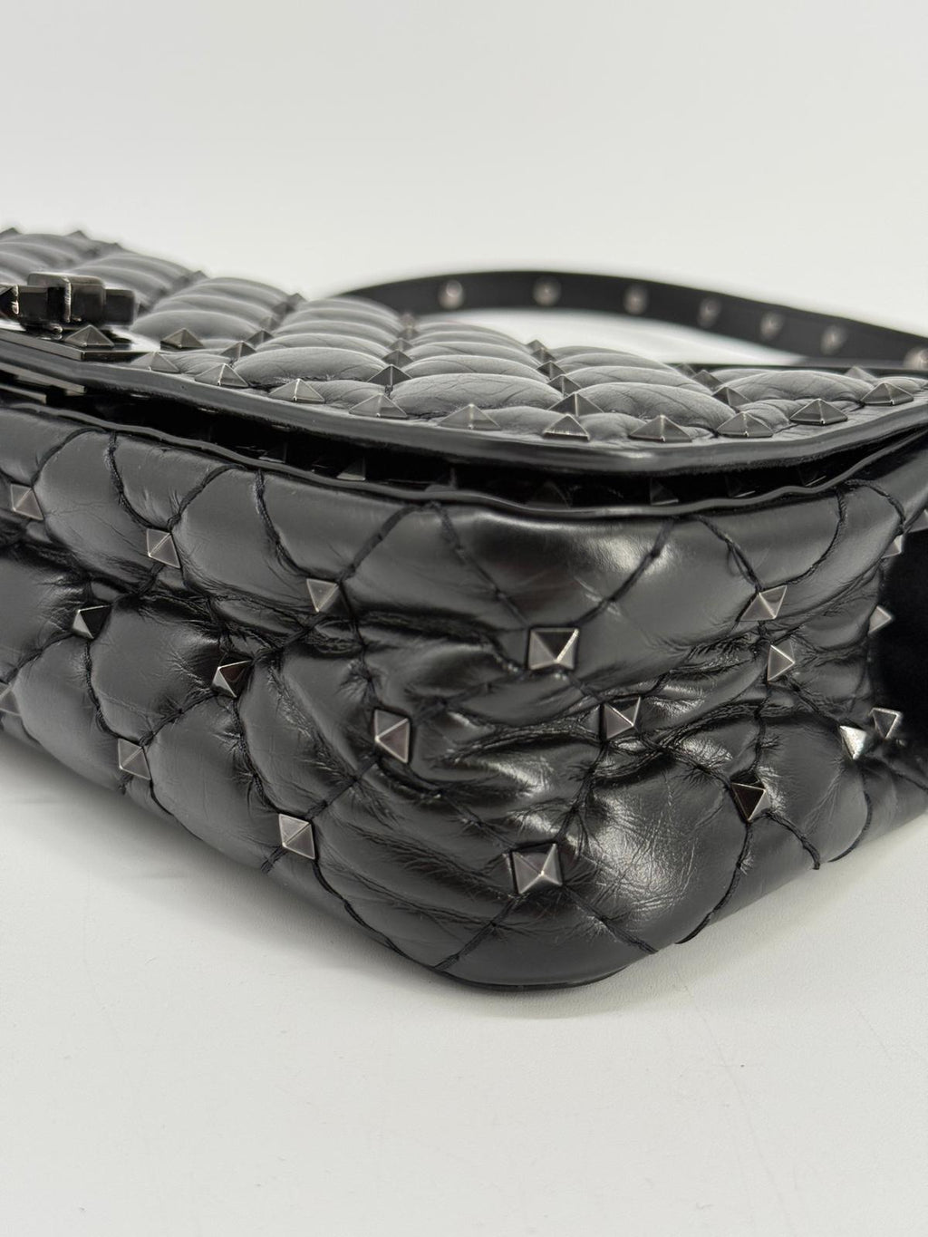 VALENTINO GARAVANI Rockstud Spike Shoulder Handbag