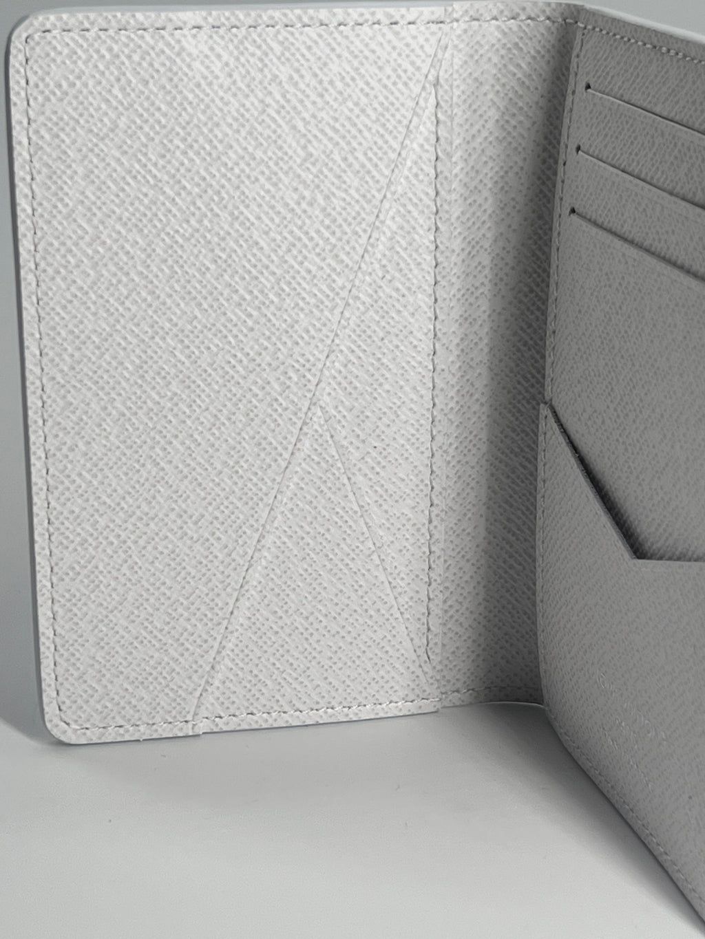 Louis Vuitton Ski Monogram Pocket Organizer Wallet