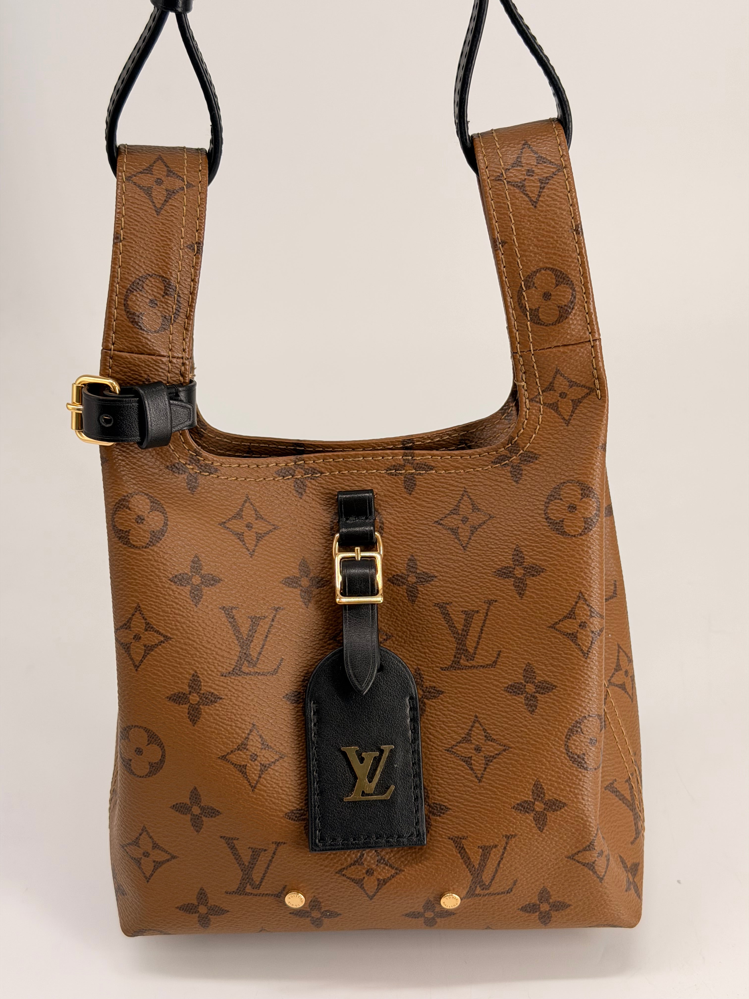 Louis Vuitton Monogram Reverse Atlantis BB Shoulder Bag