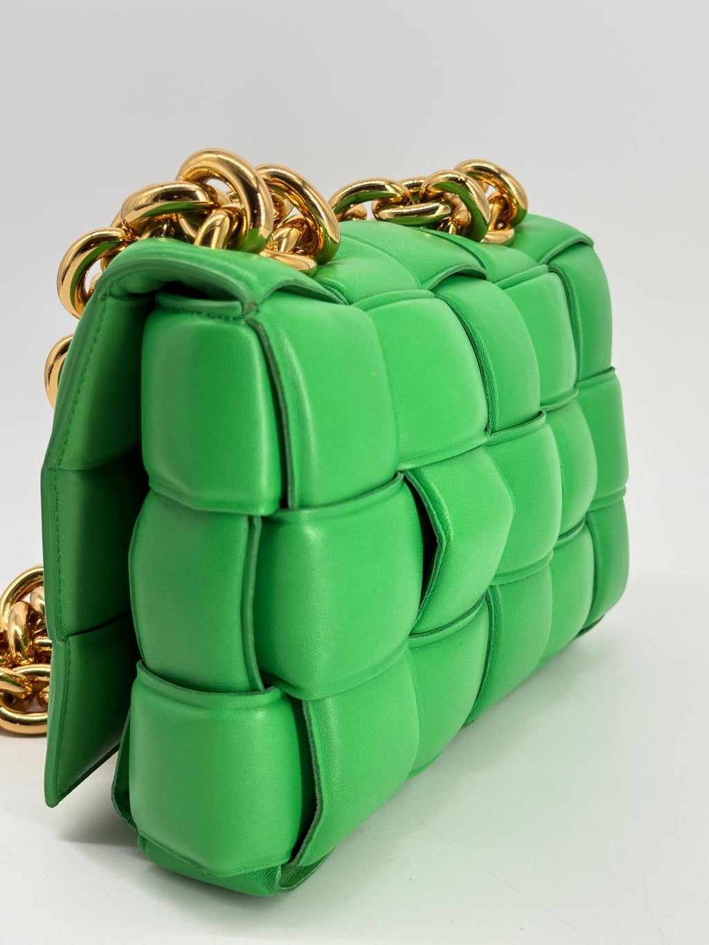 Bottega Veneta Cassette Chain Intrecciato Green Leather Shoulder Bag