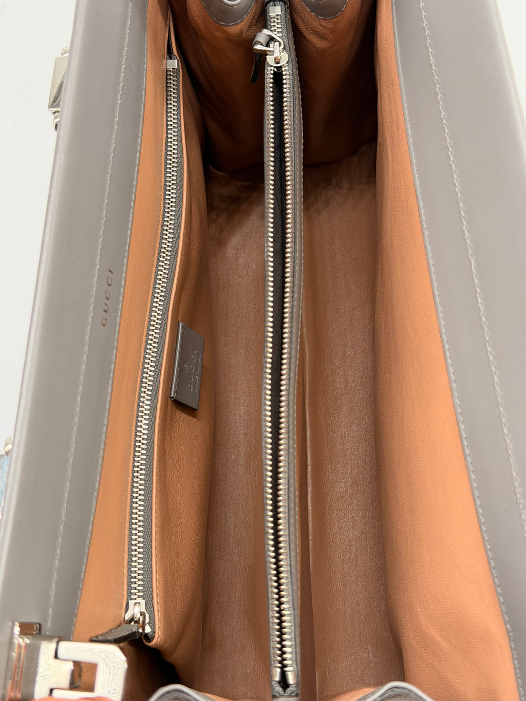 Gucci Zumi Zumi Medium Gray Leather Handbag