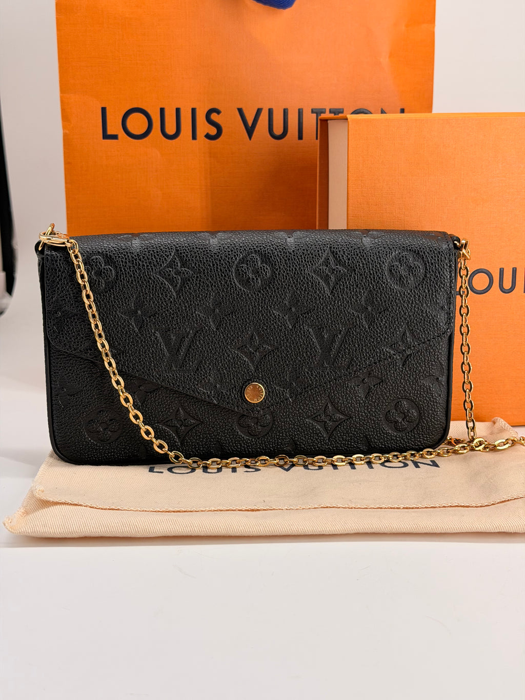 LOUIS VUITTON Pochette Felicie Monogram Empreinte Leather Crossbody Bag w/pouch