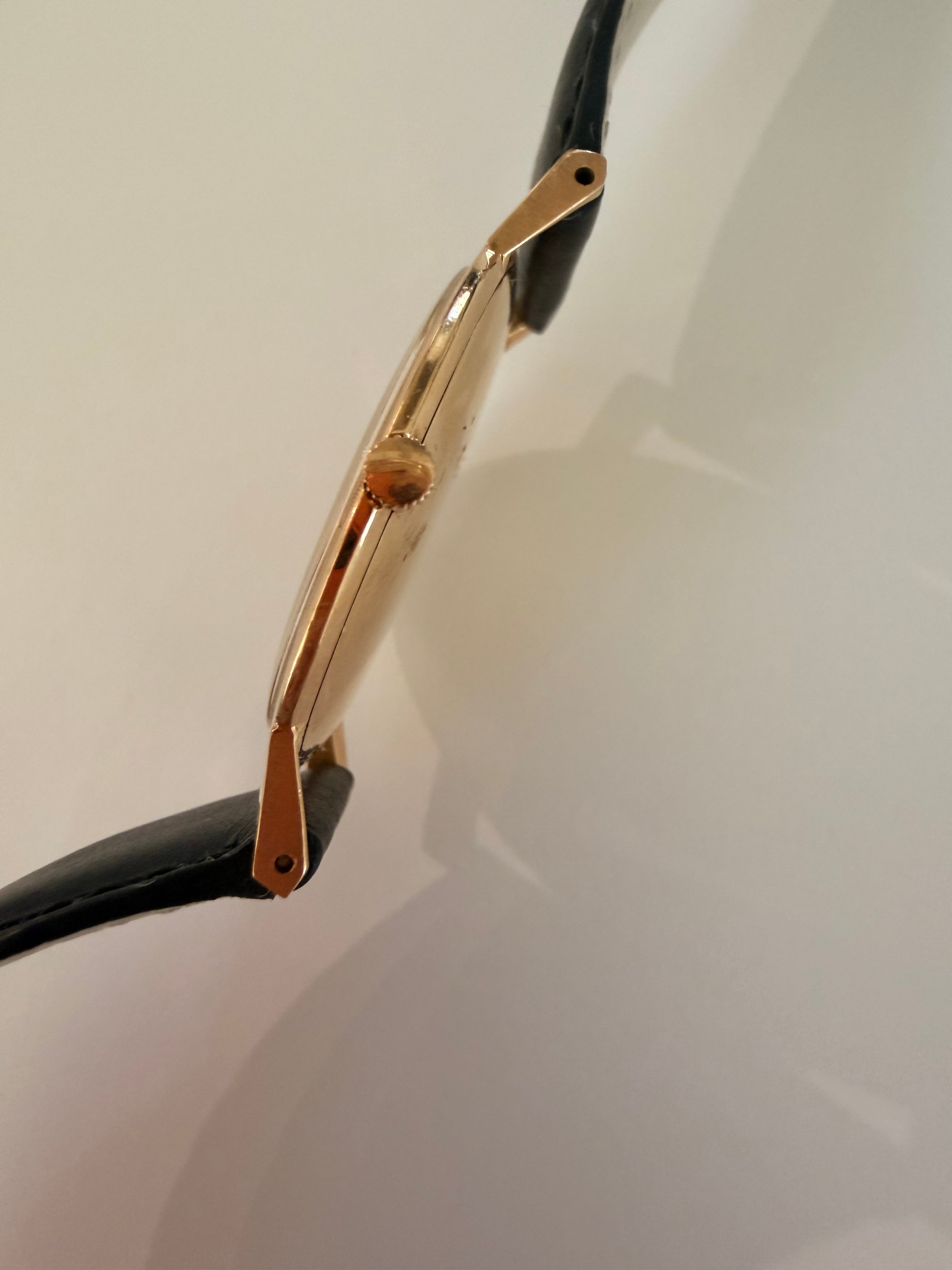 Vacheron Constantin Ultra Slim Watch Ref. 6351 18K Yellow Gold 1960s