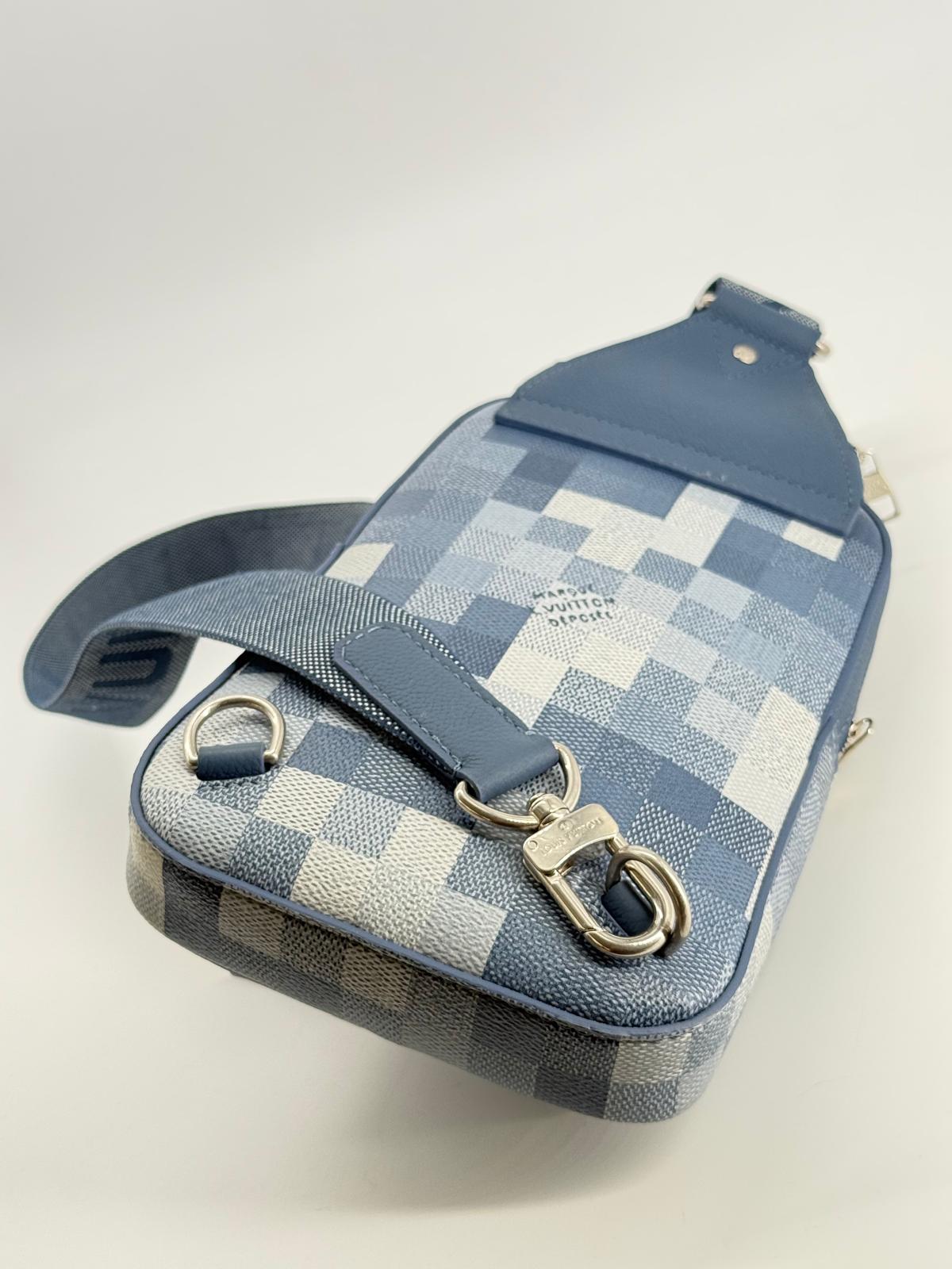 Louis Vuitton Avenue PM Slingbag