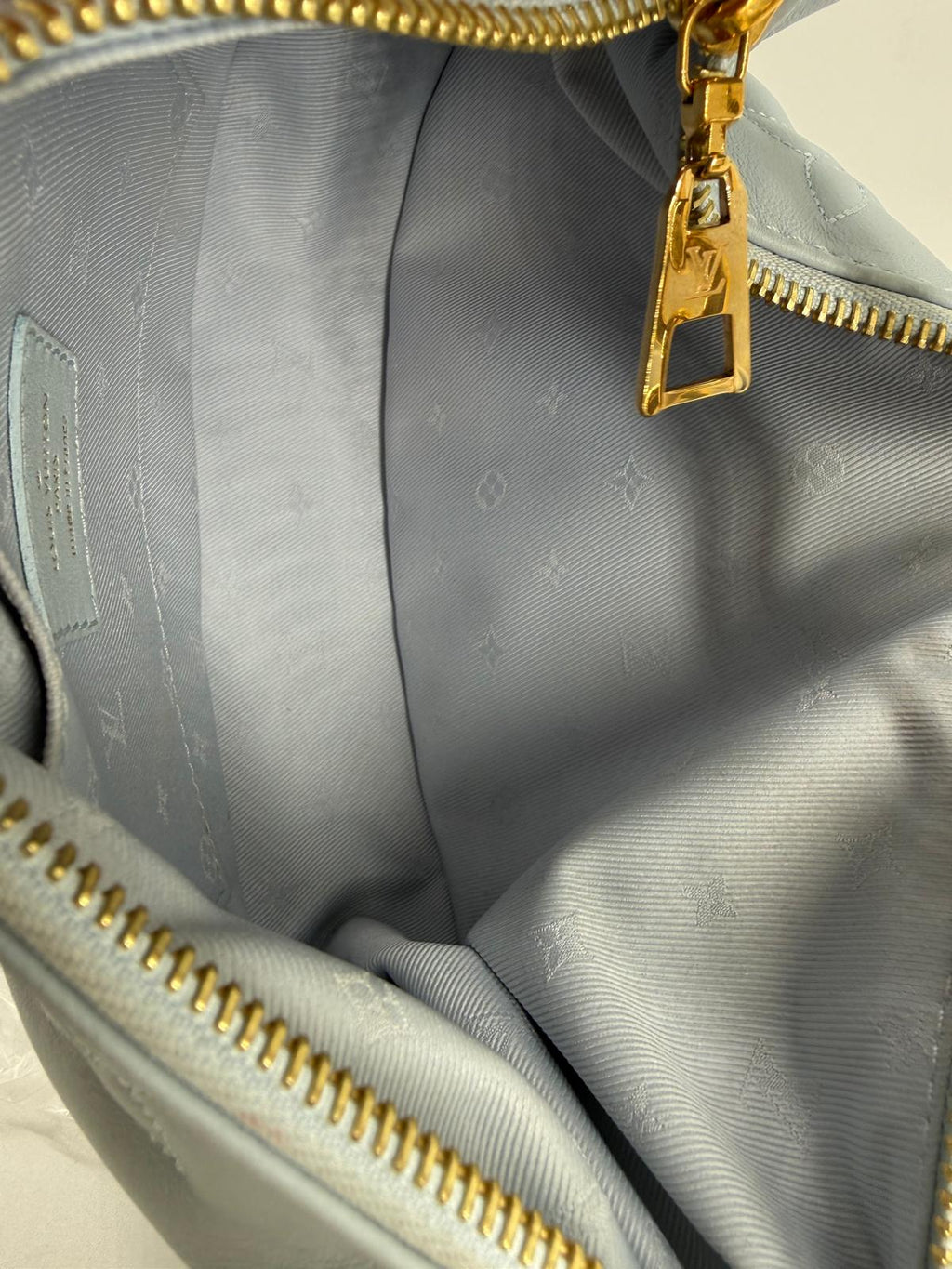Louis Vuitton Over The Moon Loop Bubblegram Blue Chaim Crossbody Bag