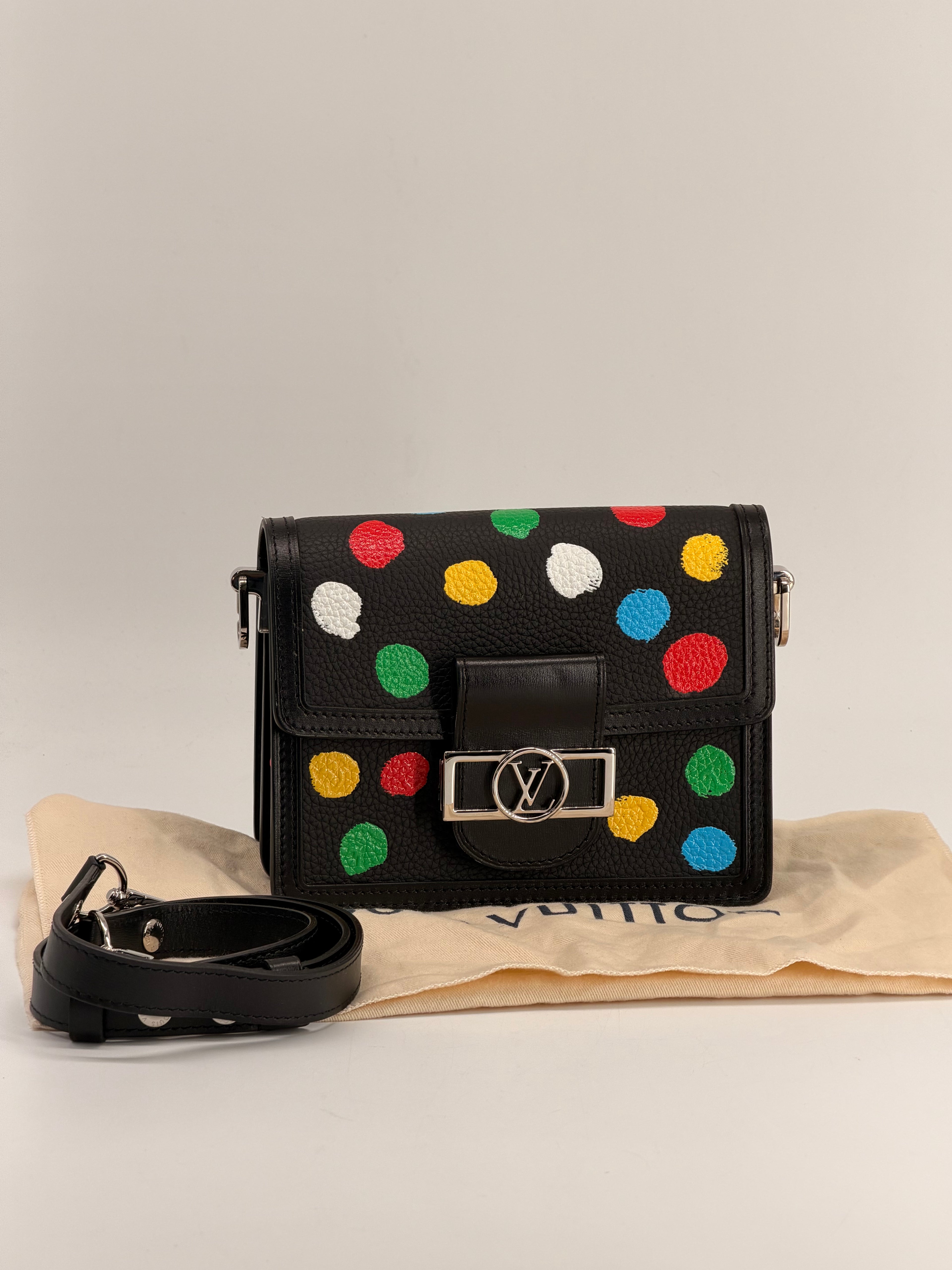 Louis Vuitton Monogram Dots Infinity x Yayoi Kusama Dauphine Mini Bag 2023
