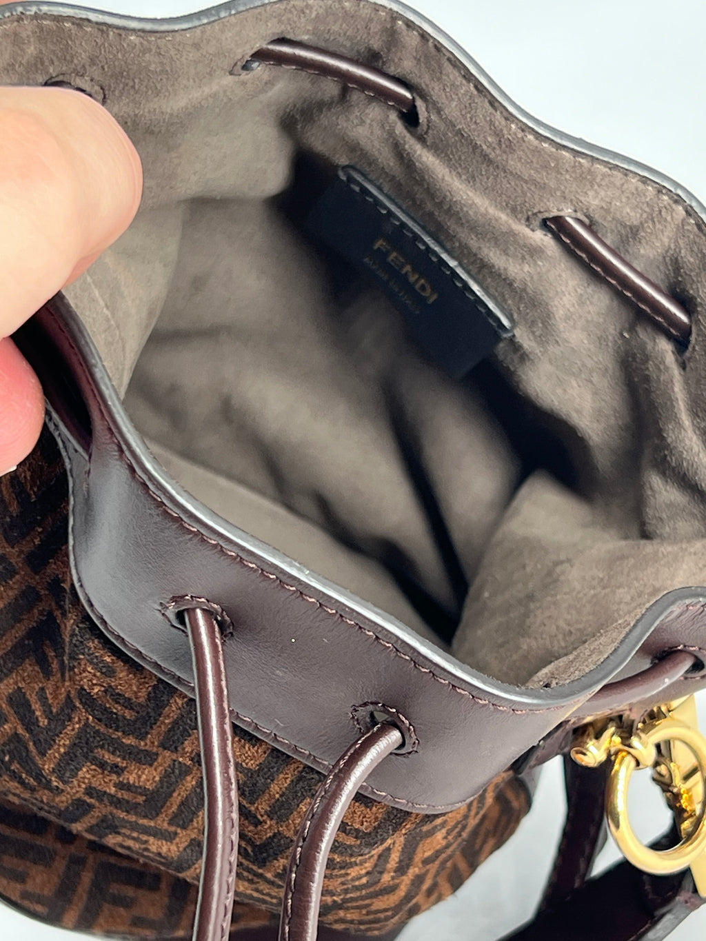 Fendi Mon Tresor Mini Bucket Bag