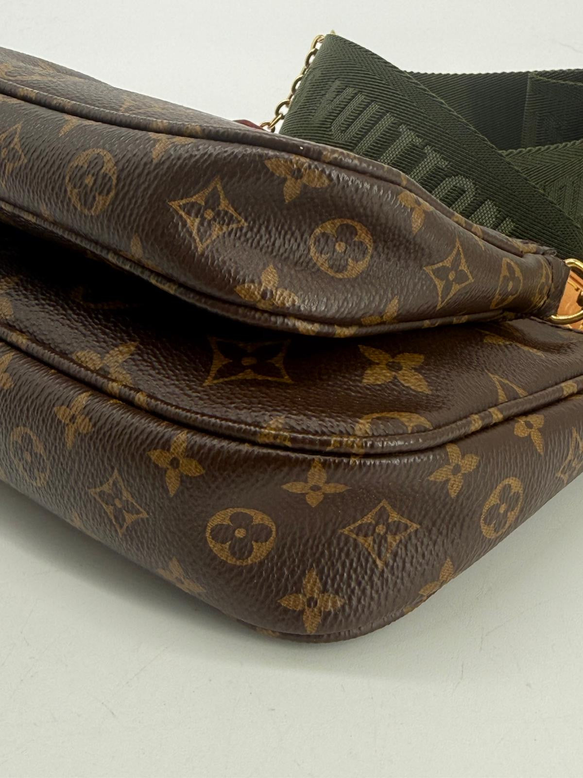 Louis Vuitton Multi Pochette Accessoires Crossbody Bag Monogram Canvas