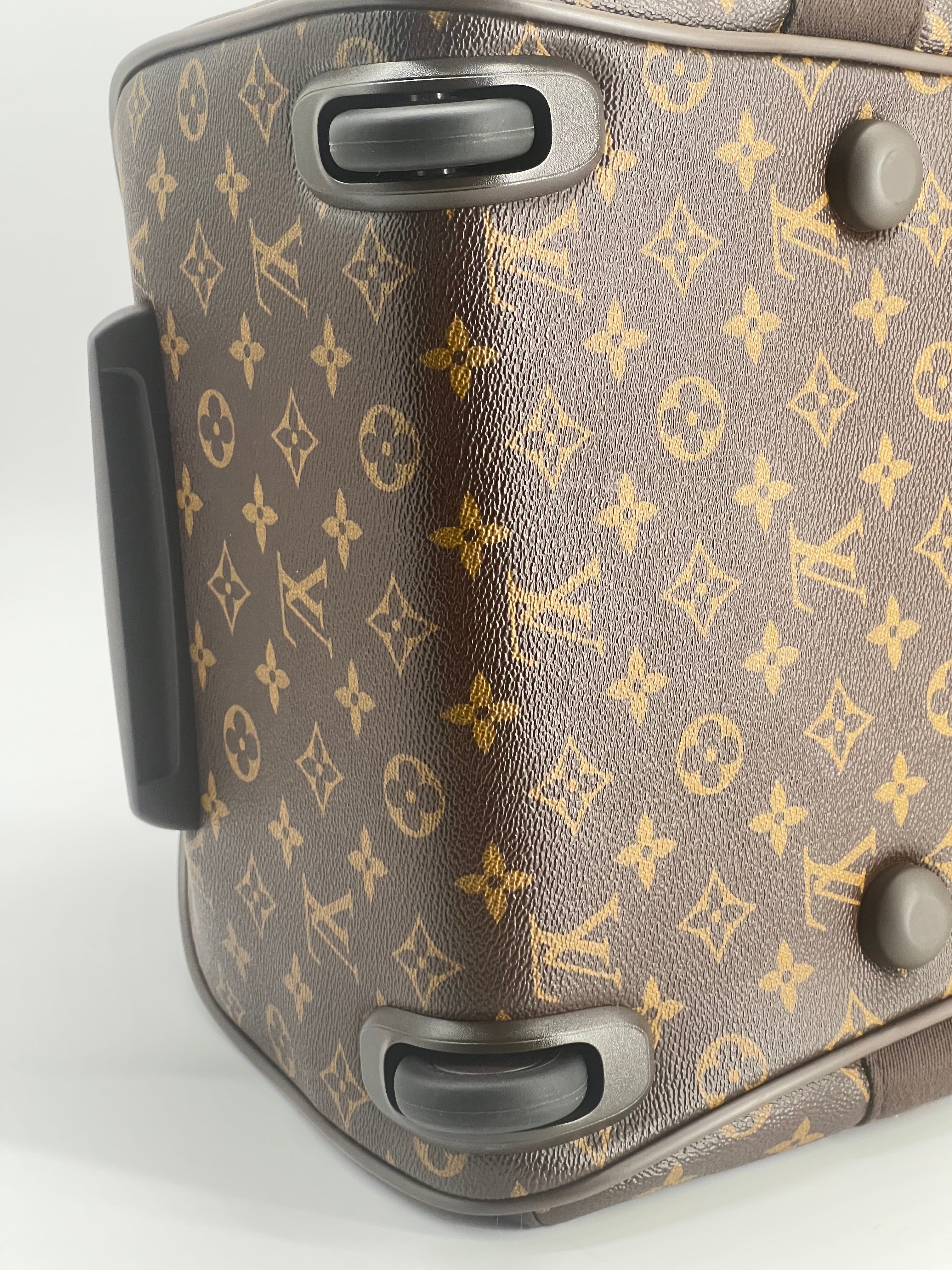 Louis Vuitton Neo Eole 55 Monogram Canvas Rolling Duffel Bag