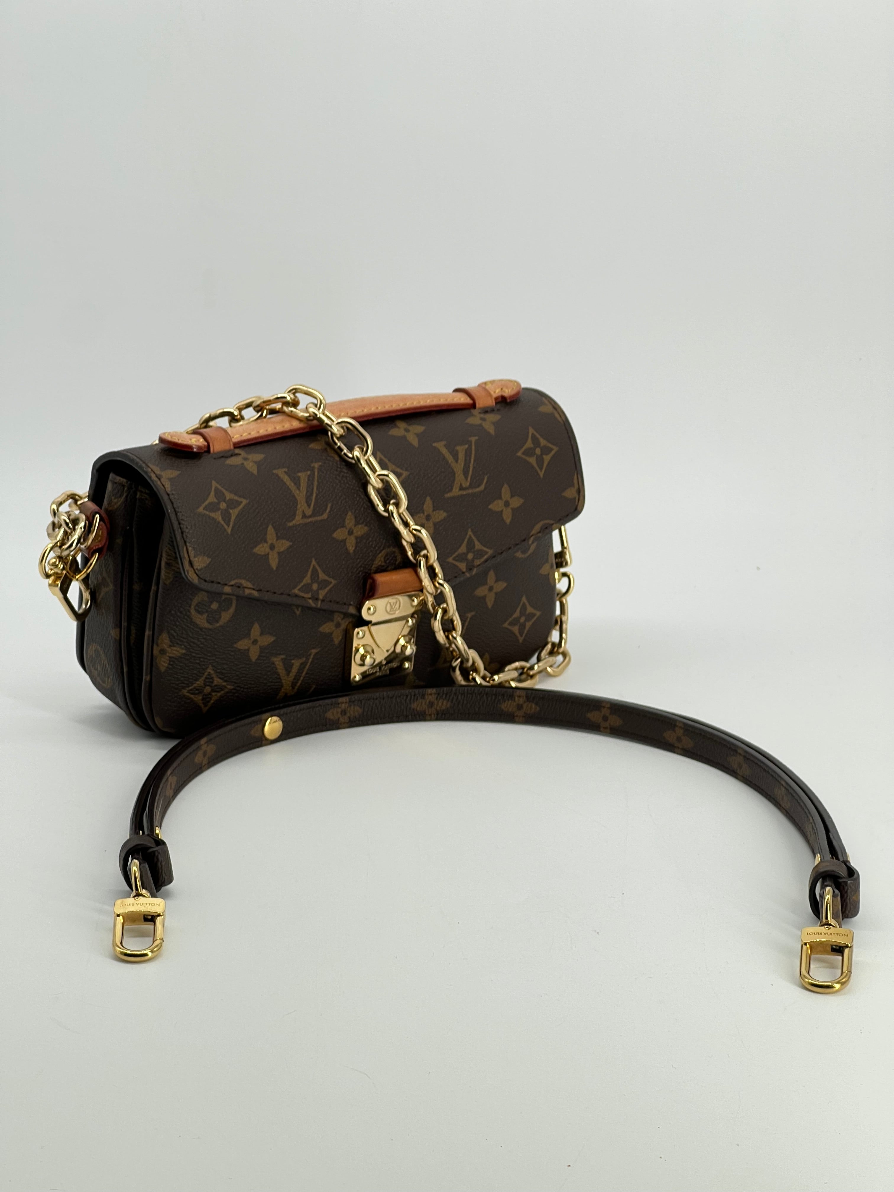 Louis Vuitton Pochette Métis East West Monogram Canvas Bag