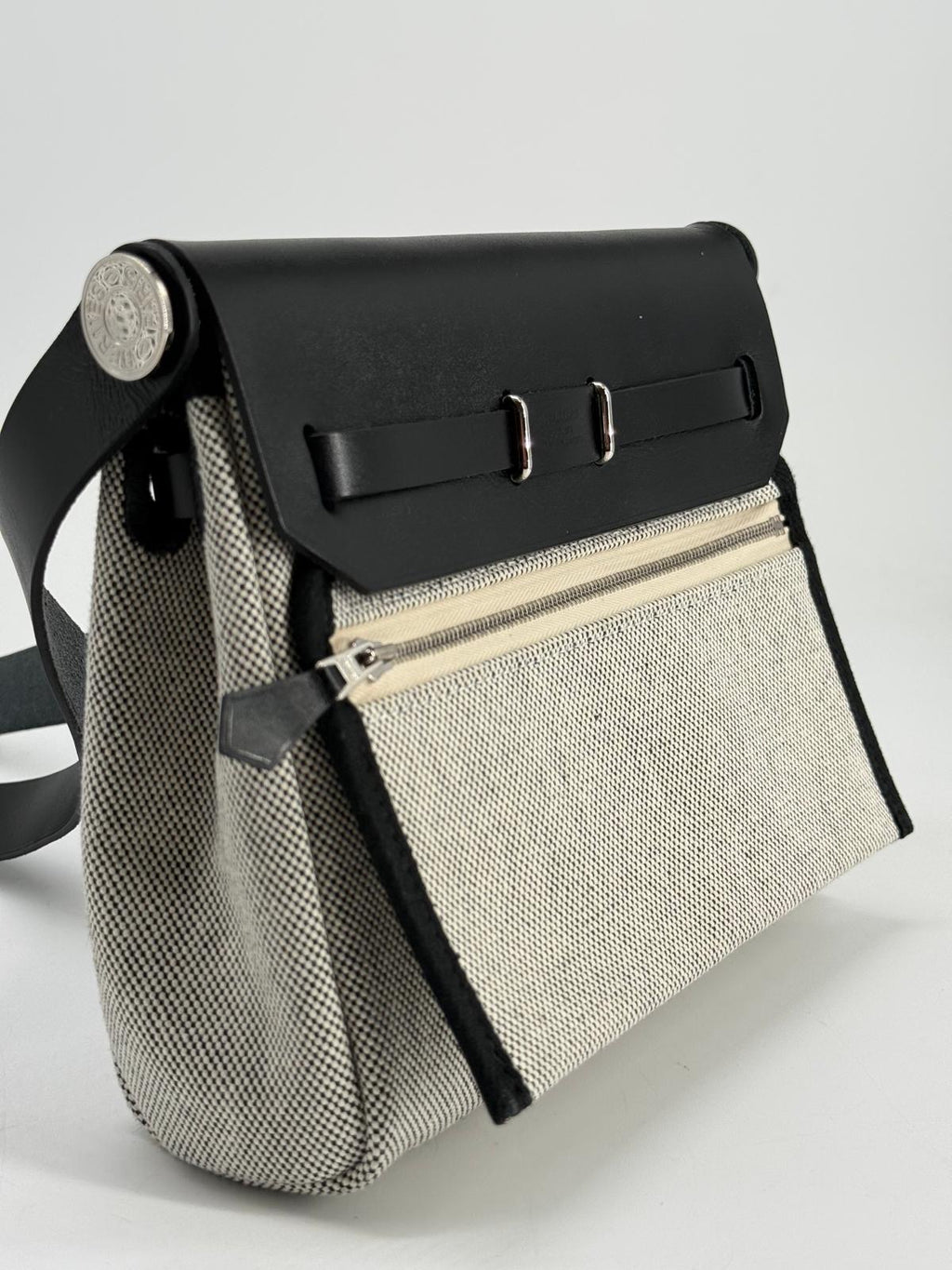 Hermes Mini Herbag Zip 20 Toile & Vache Hunter Shoulder Bag 2025