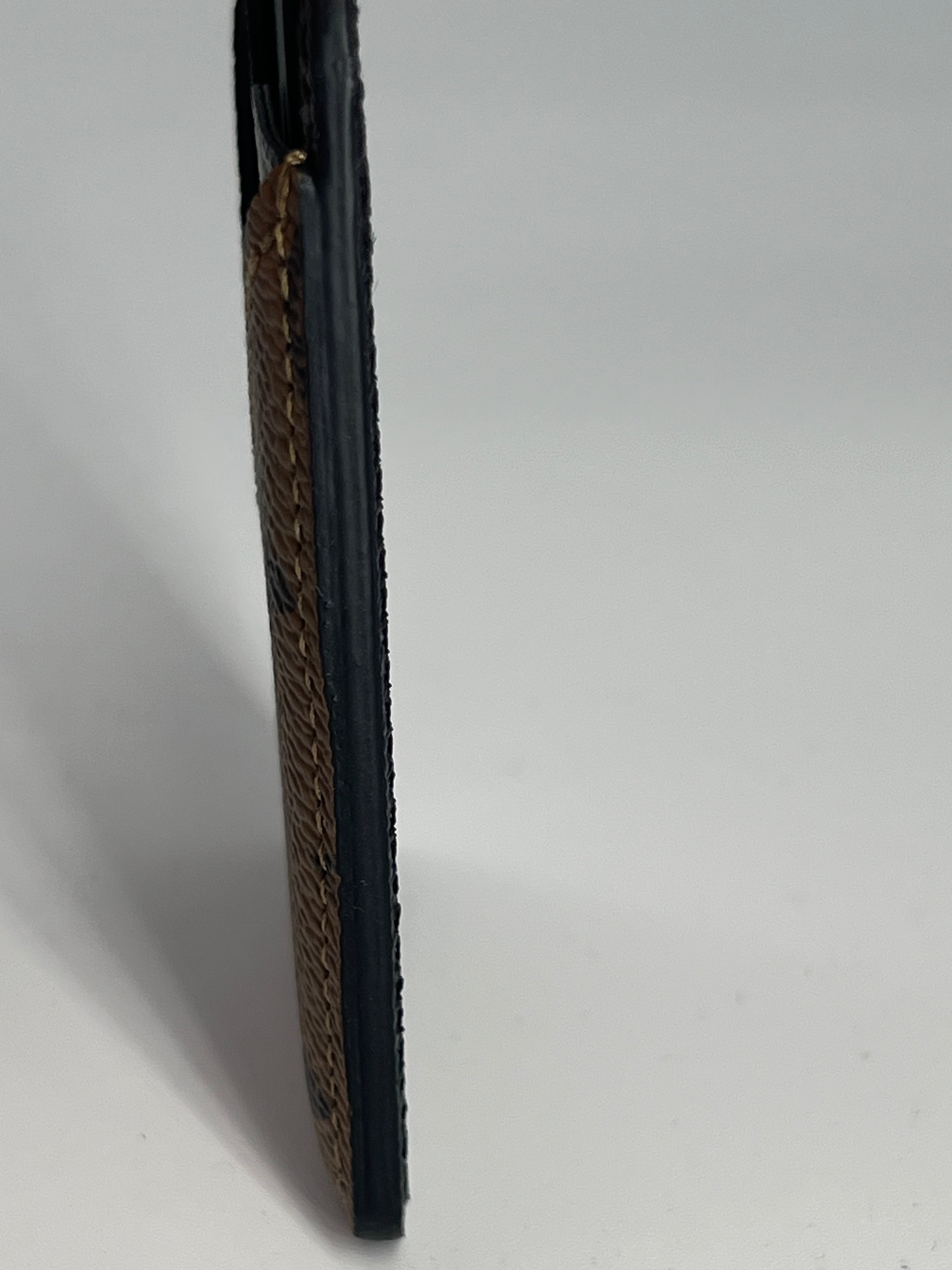 Louis Vuitton Magnetic Card Holder In Monogram Reverse Canvas