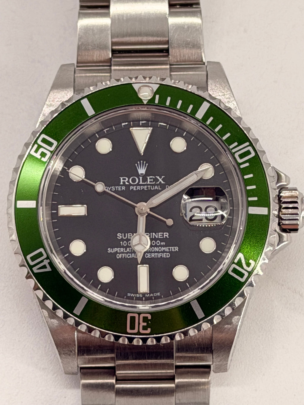 Rolex Submariner Kermit Black Dial Stainless Steel 40mm Men's Watch 16610LV