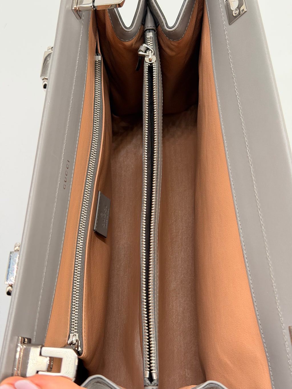 Gucci Zumi Zumi Medium Gray Leather Handbag