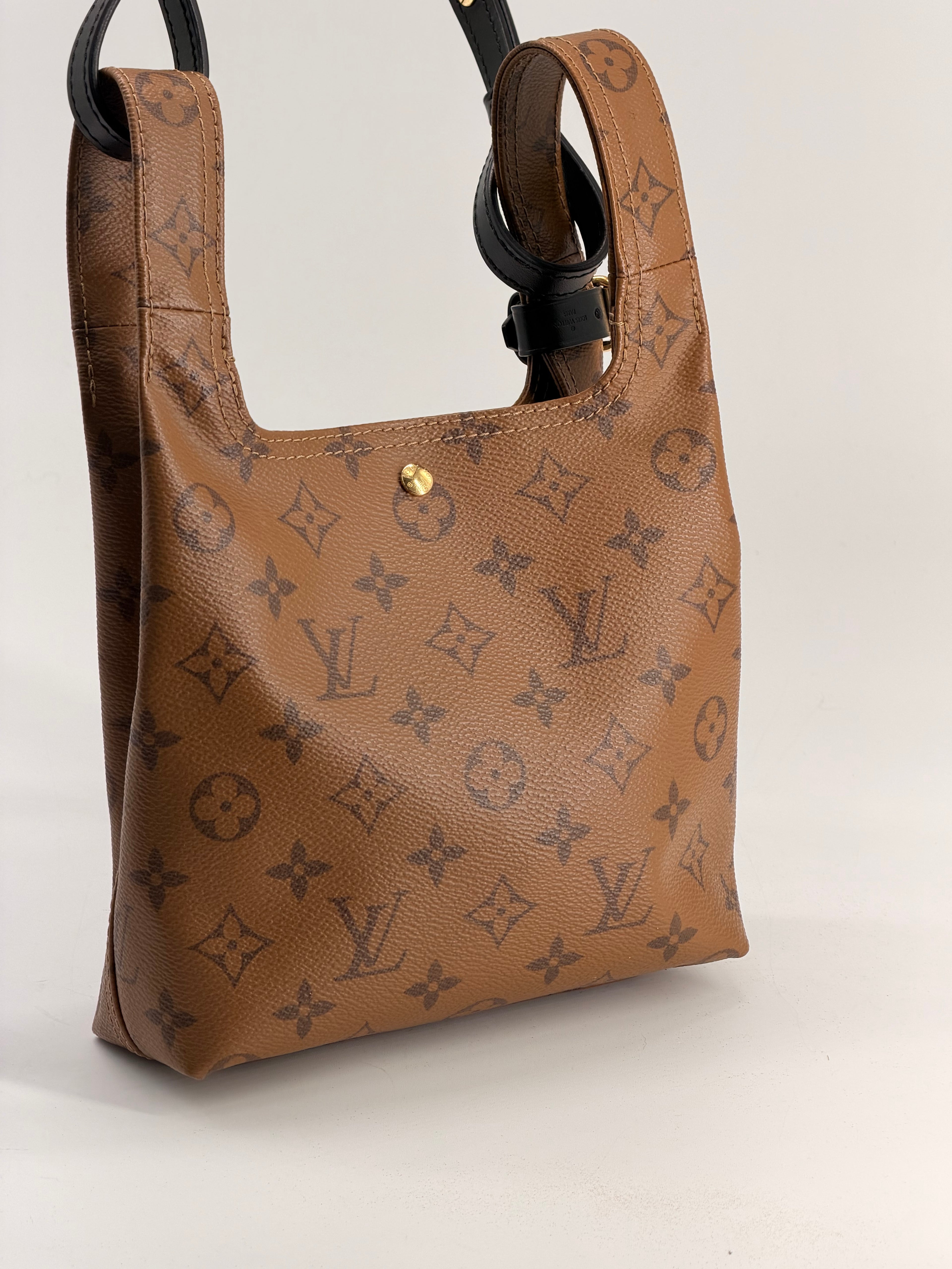 Louis Vuitton Monogram Reverse Atlantis BB Shoulder Bag