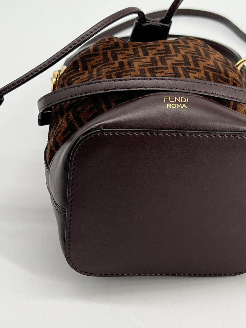 Fendi Mon Tresor Mini Bucket Bag
