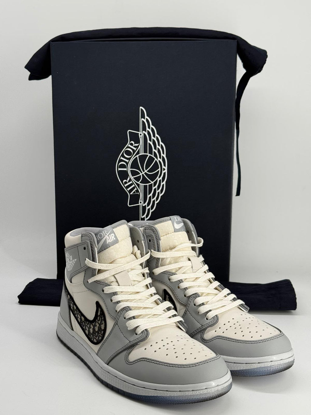 Dior x Air Jordan 1 High Leather Sneakers Size EU 42.5