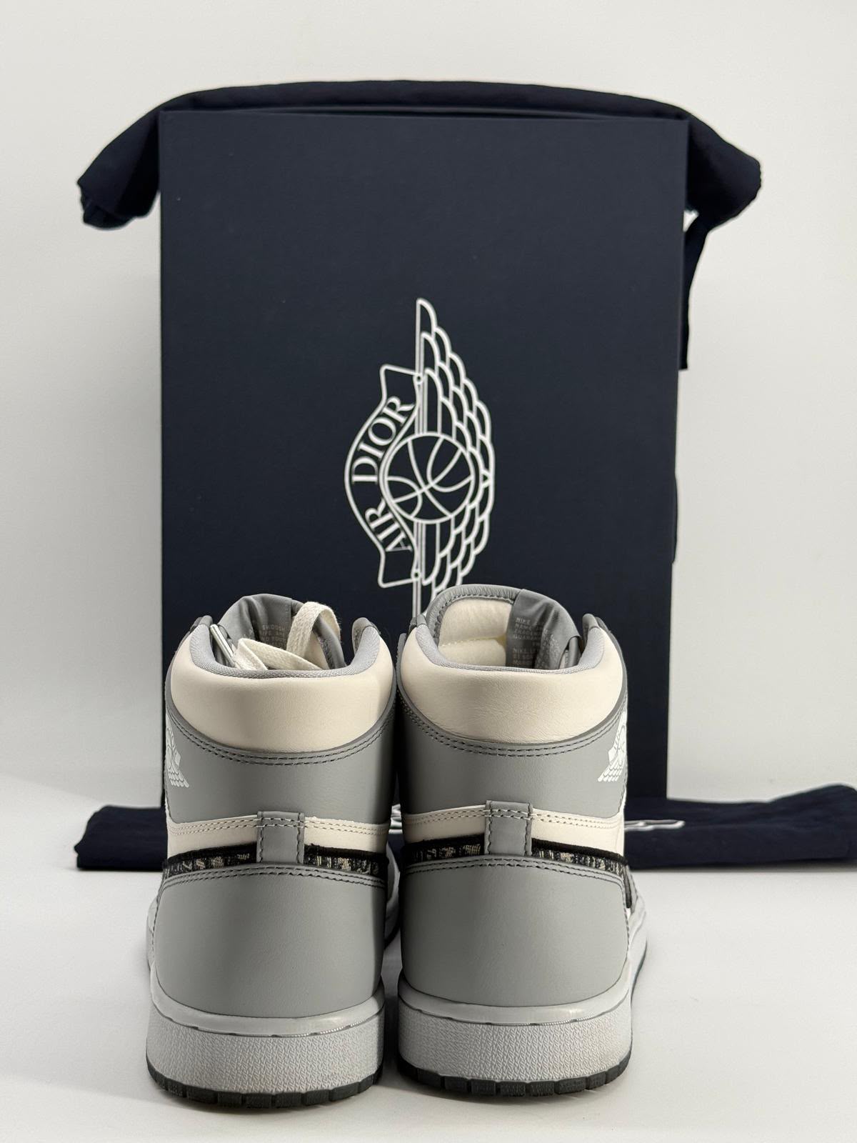 Dior x Air Jordan 1 High Leather Sneakers Size EU 42.5