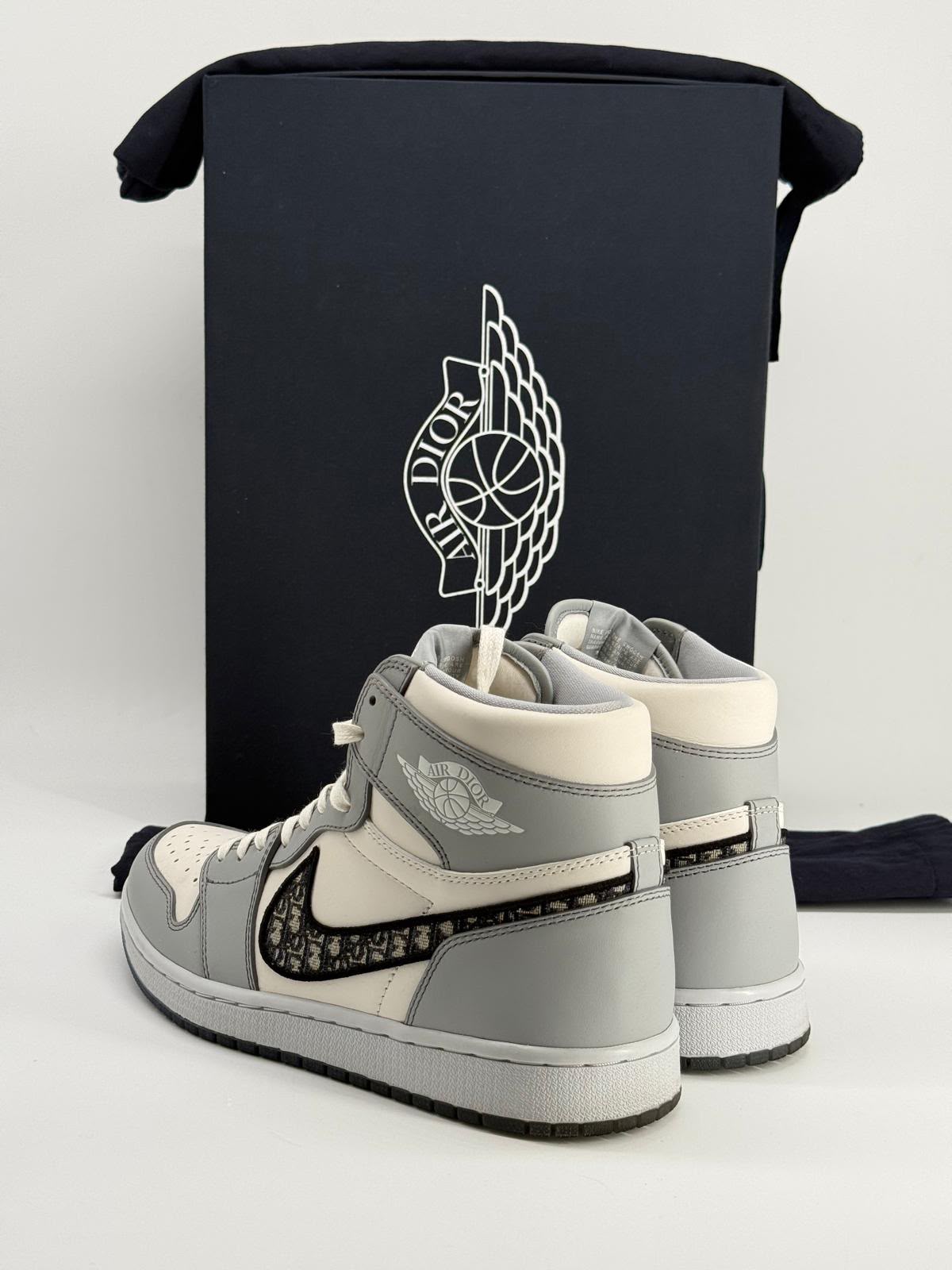 Dior x Air Jordan 1 High Leather Sneakers Size EU 42.5
