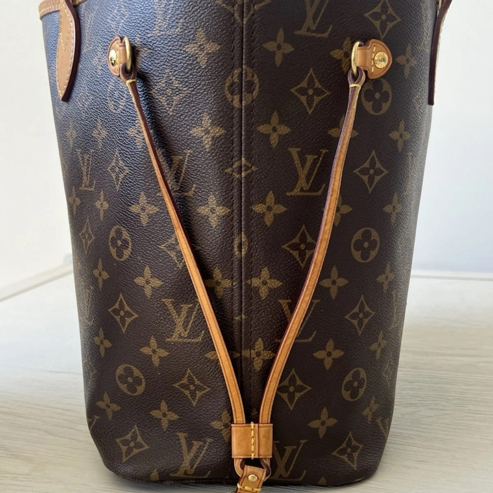 LOUIS VUITTON Neverfull MM Brown Monogram Canvas Leather Tote Bag