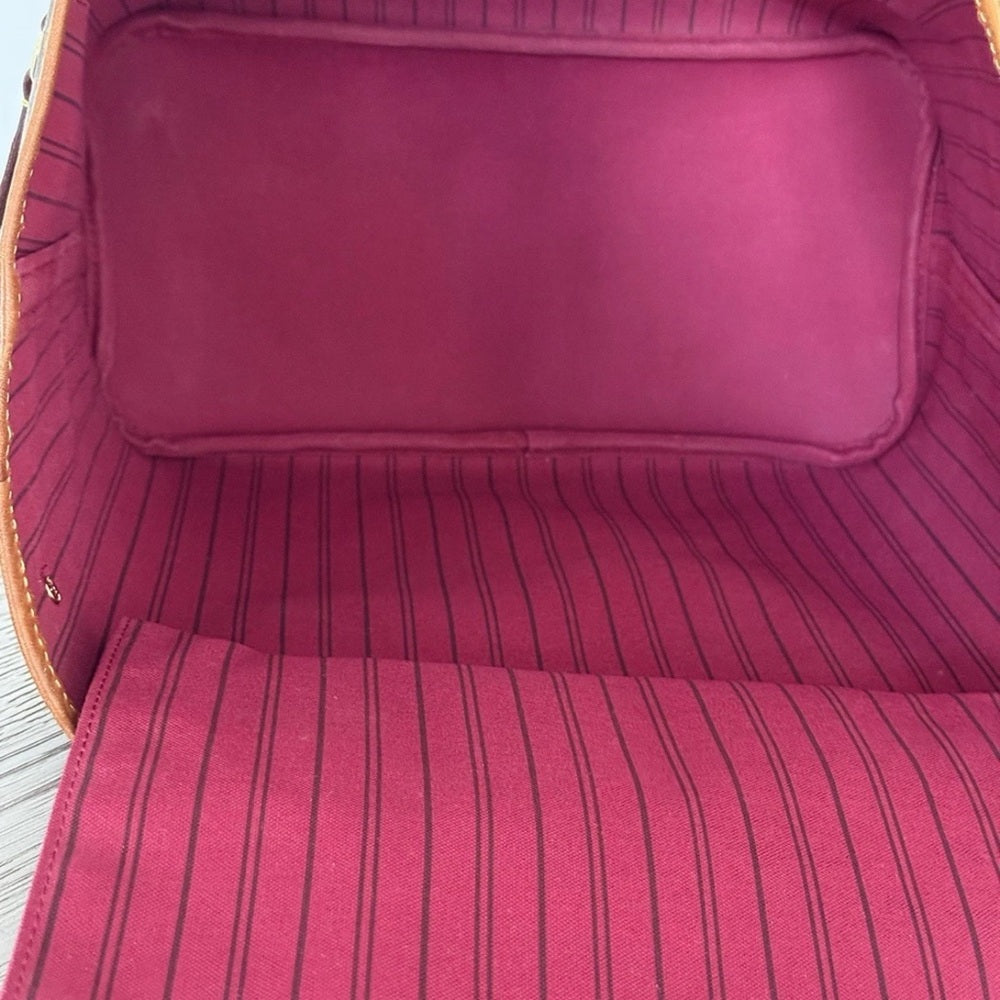 LOUIS VUITTON Neverfull MM Brown Monogram Canvas Leather Tote Bag