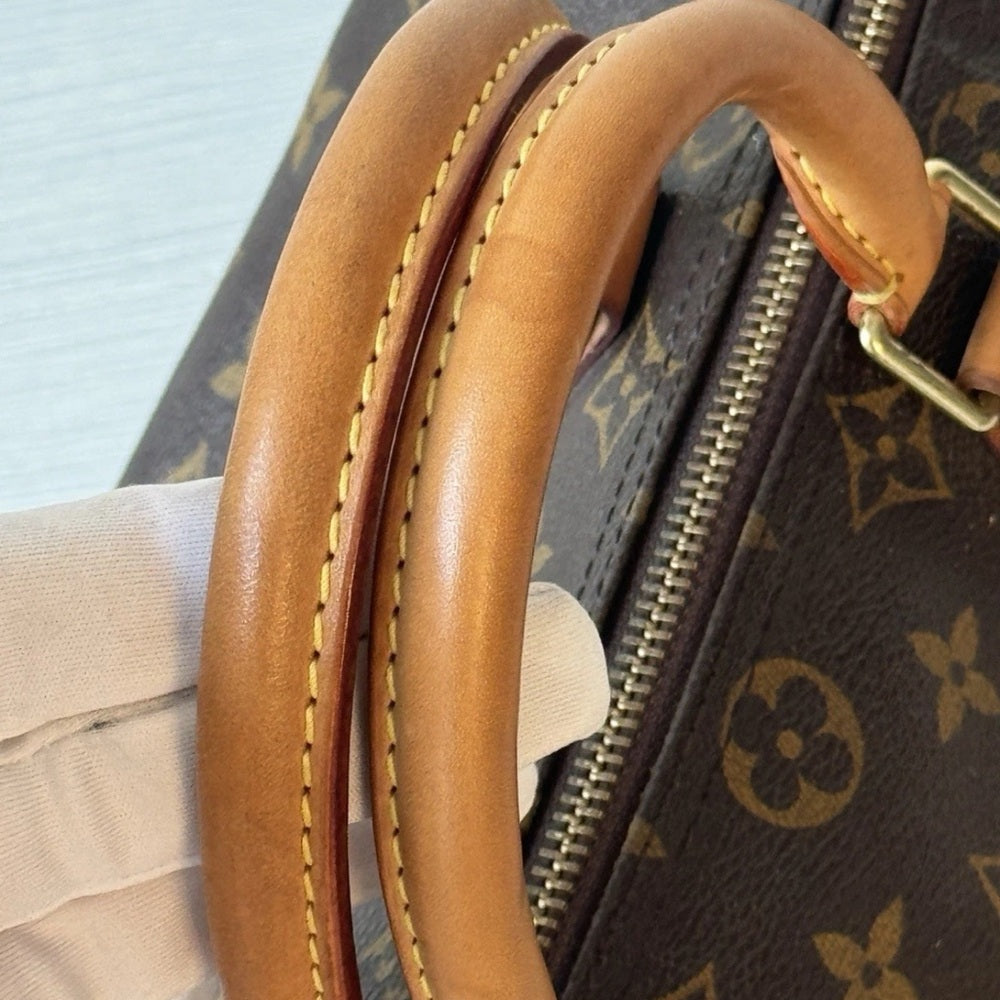 Louis Vuitton Speedy 30 Monogram Canvas Handbag
