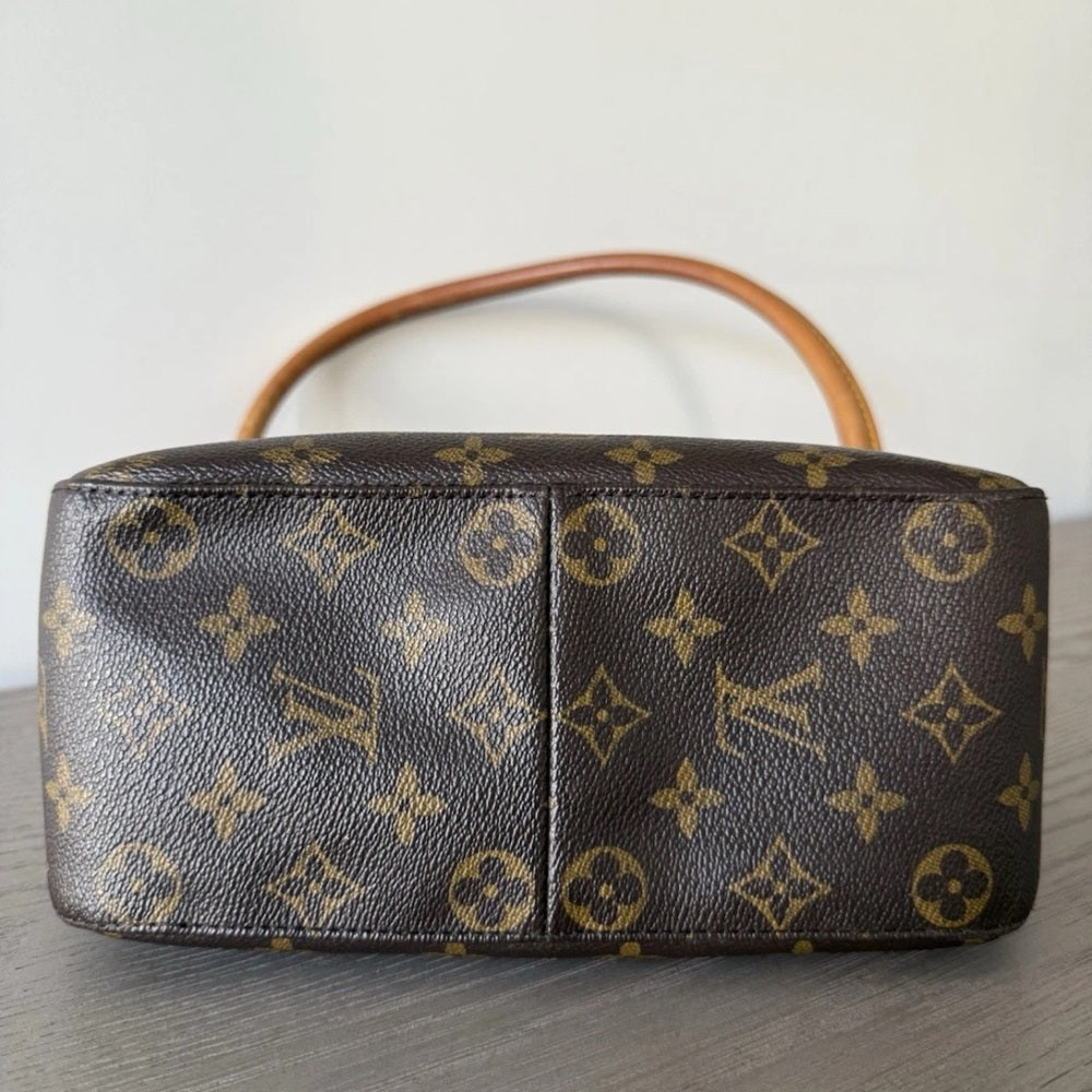 Louis Vuitton Looping MM Shoulder Bag Brown Canvas