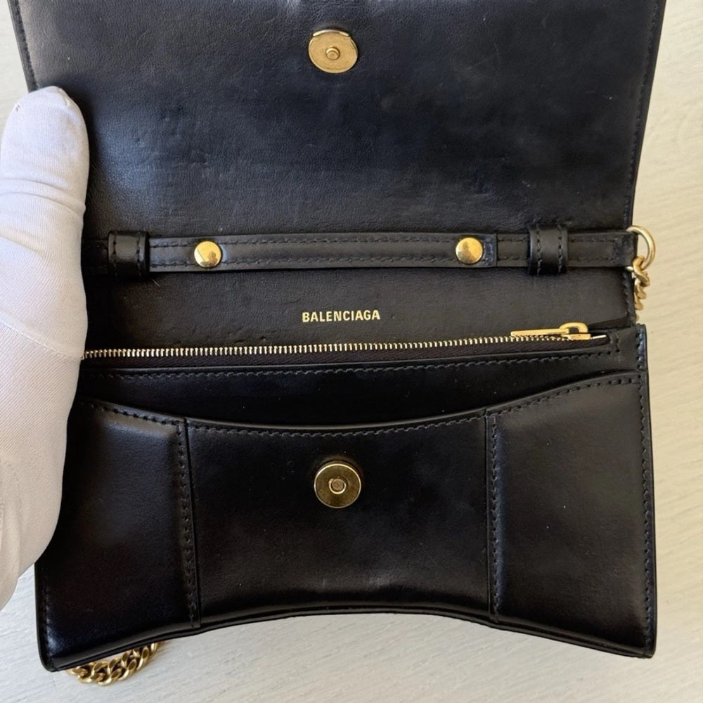 Balenciaga WOMEN'S HOURGLASS WALLET ON CHAIN IN BLACK