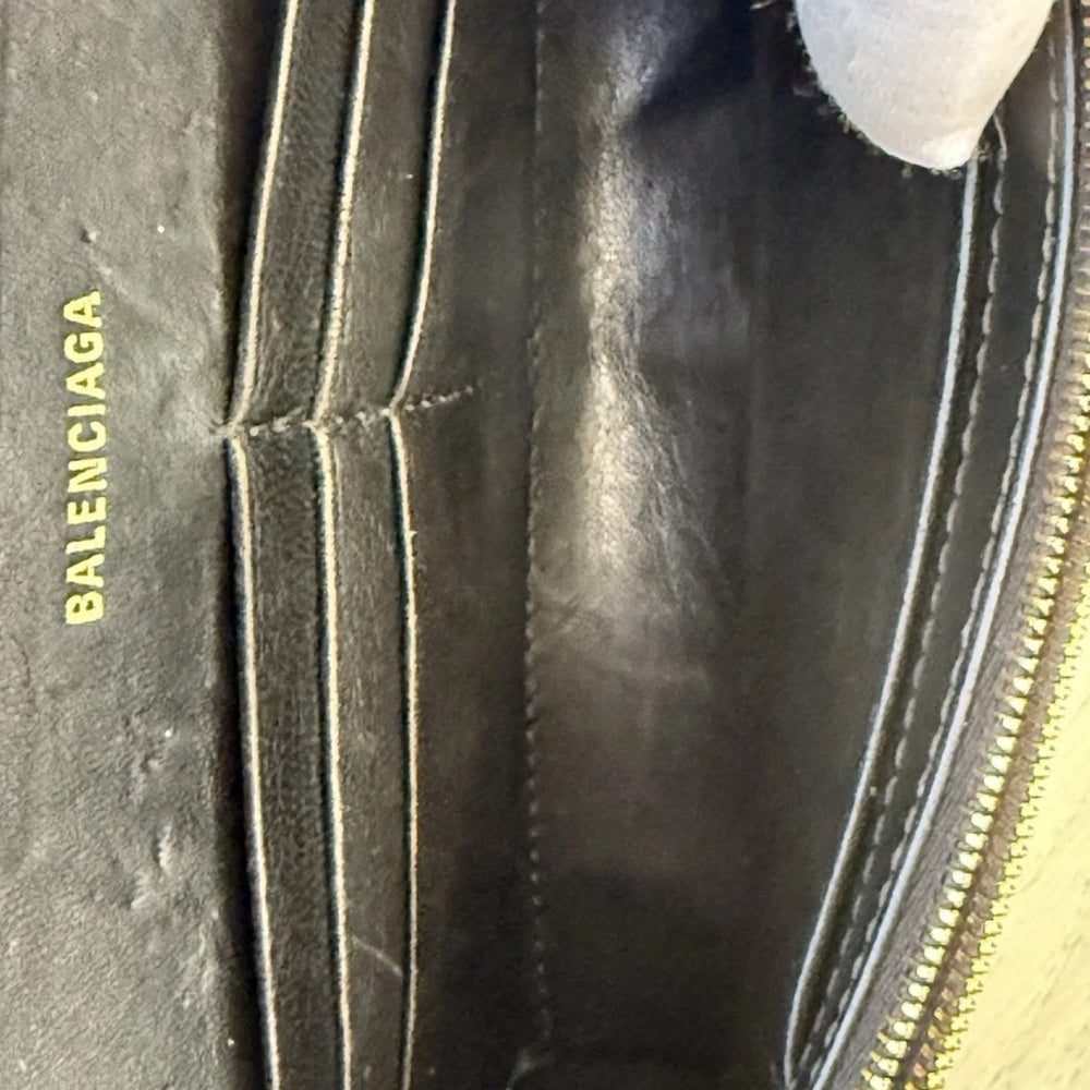 Balenciaga WOMEN'S HOURGLASS WALLET ON CHAIN IN BLACK