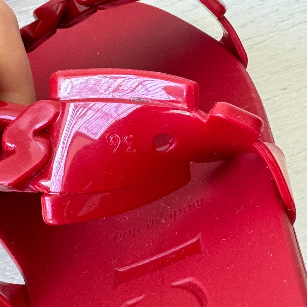 Gucci Teena Rubber Chain Link Slides Red Size 36 Flat Jelly Sandals