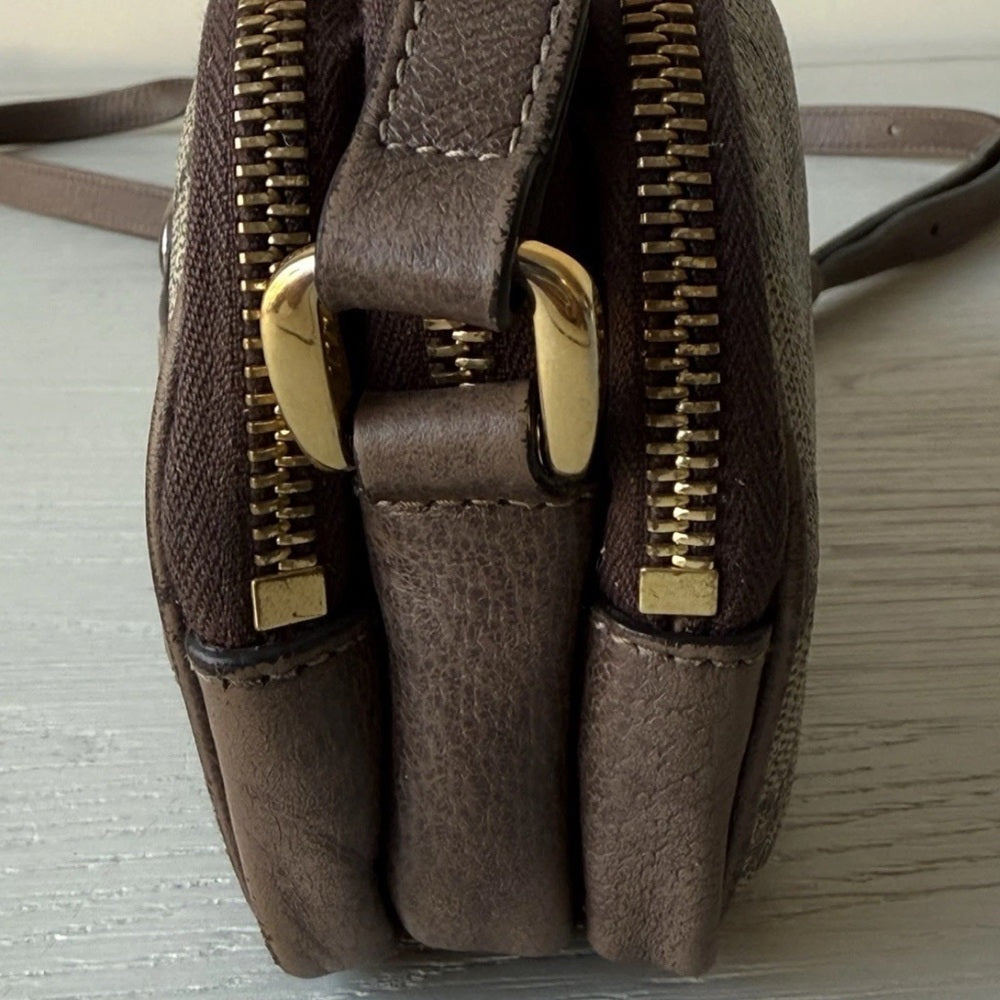 Gucci Ophidia GG Triple Zipped Crossbody Bag