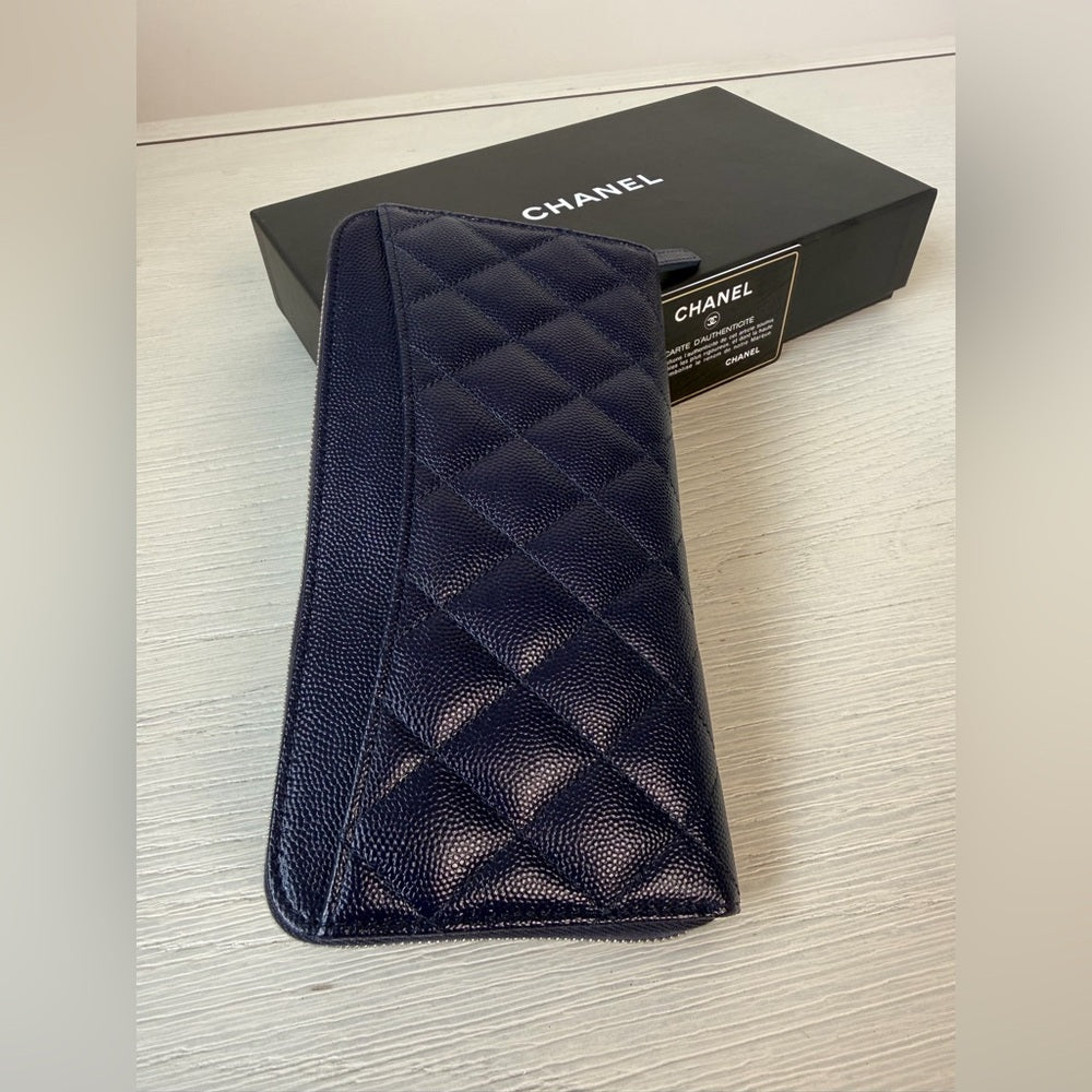 Chanel Caviar Blue Leather Interlocking CC Logo Continental Long Wallet