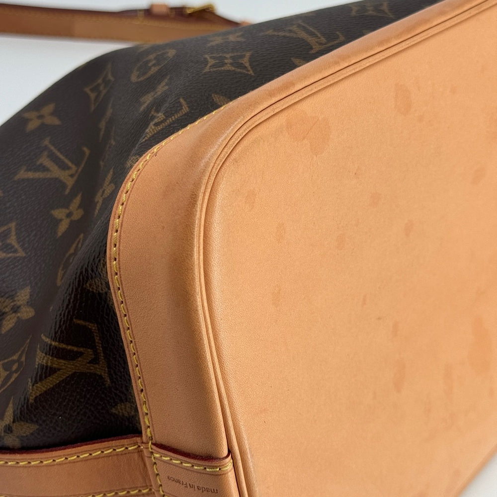 Louis Vuitton Petit Noe Handbag Monogram Canvas shoulder bag