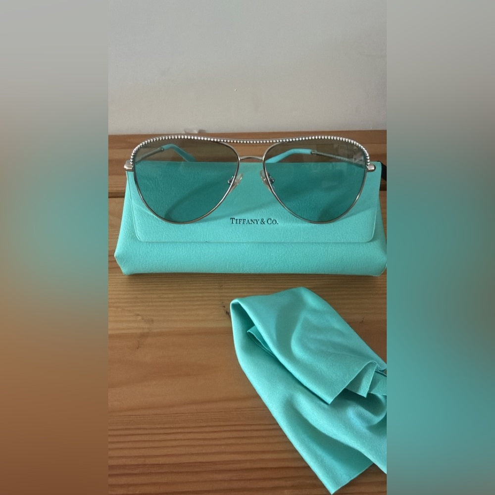 Tiffany & Co Sunglasses Silver With Blue Gradient Lenses Aviator Style