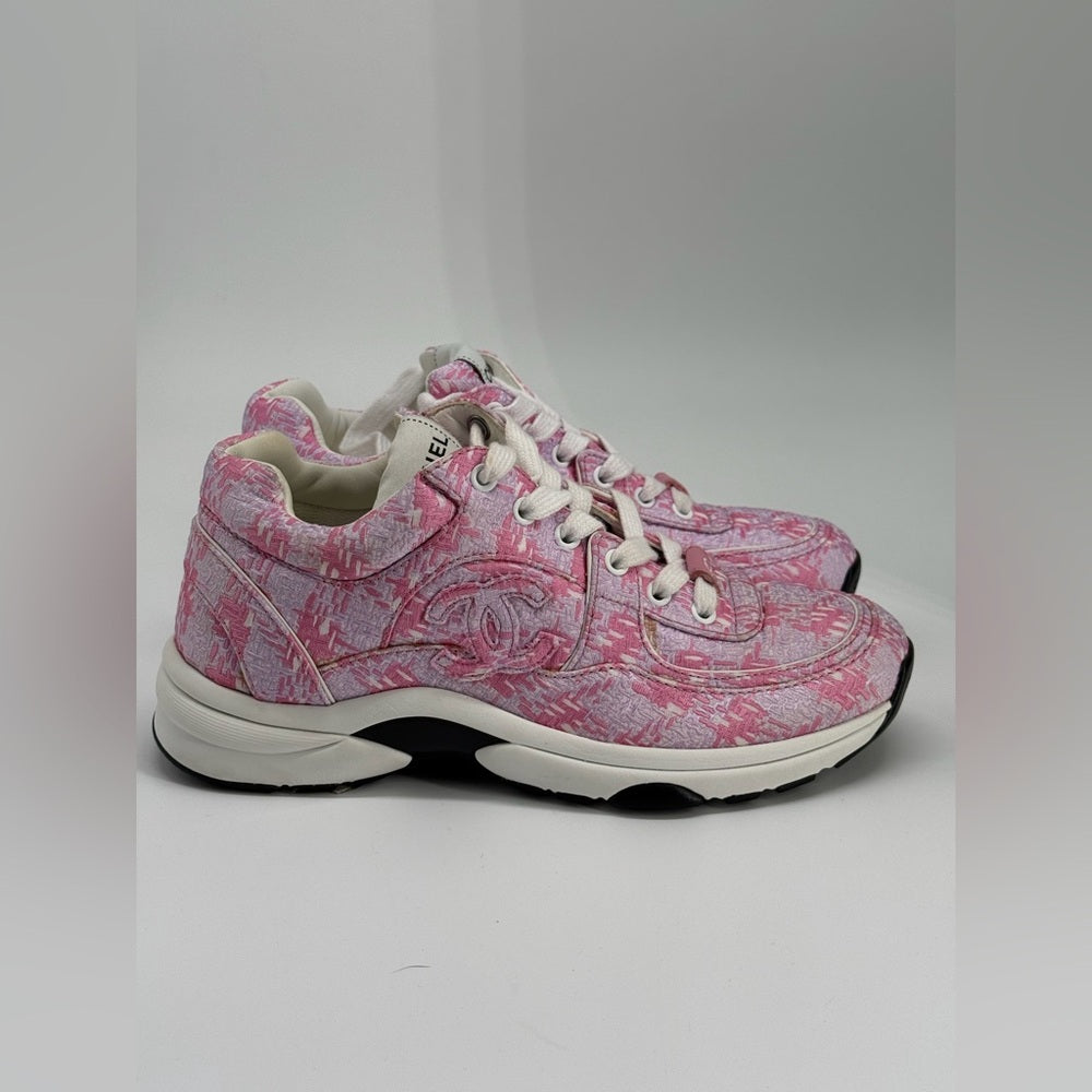 Chanel Pink Tweed CC Sneakers Size 35 1/2