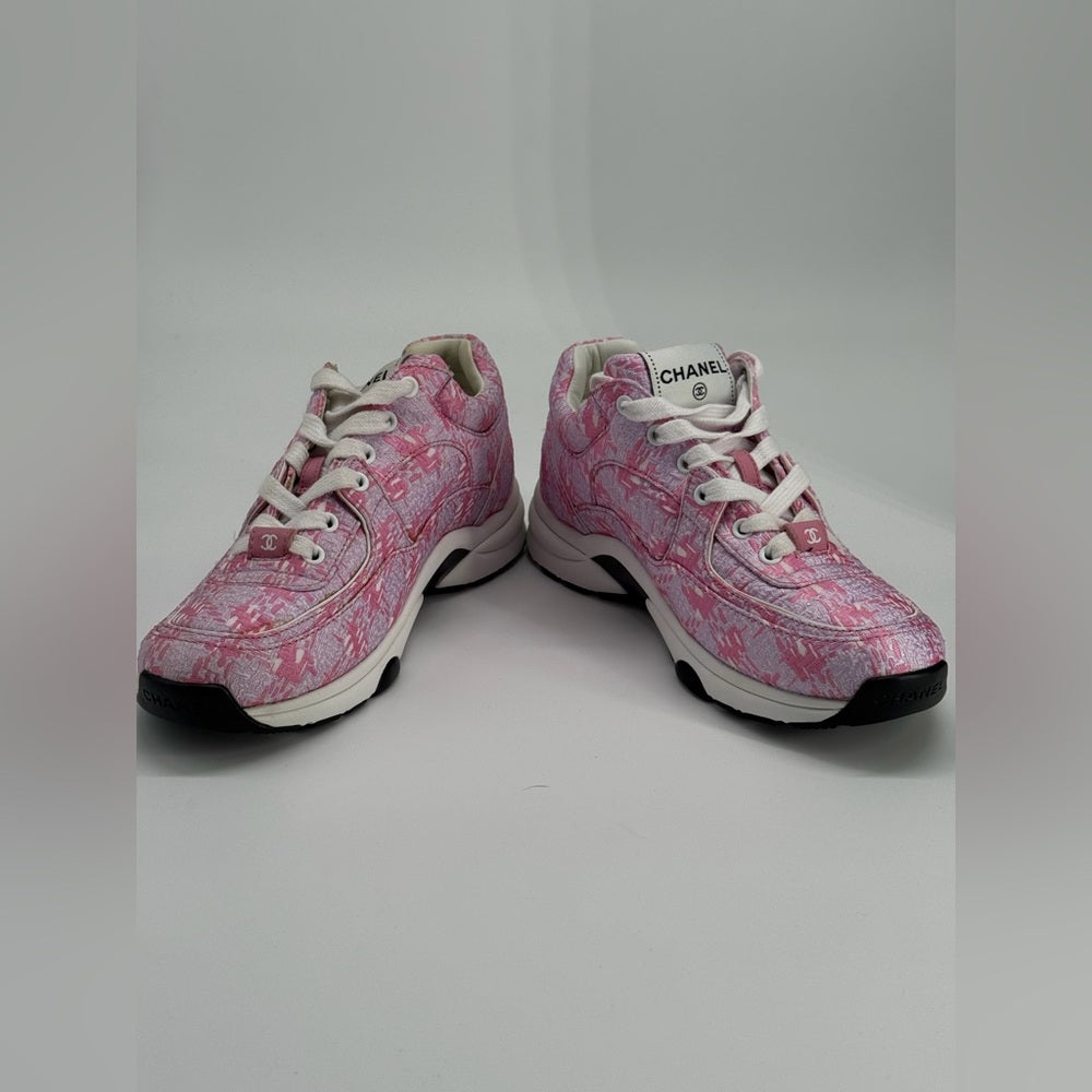 Chanel Pink Tweed CC Sneakers Size 35 1/2