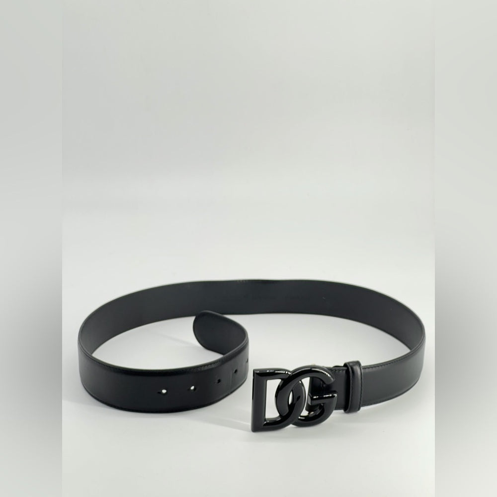 Dolce & Gabbana Black Leather Belt with Logo Buckle