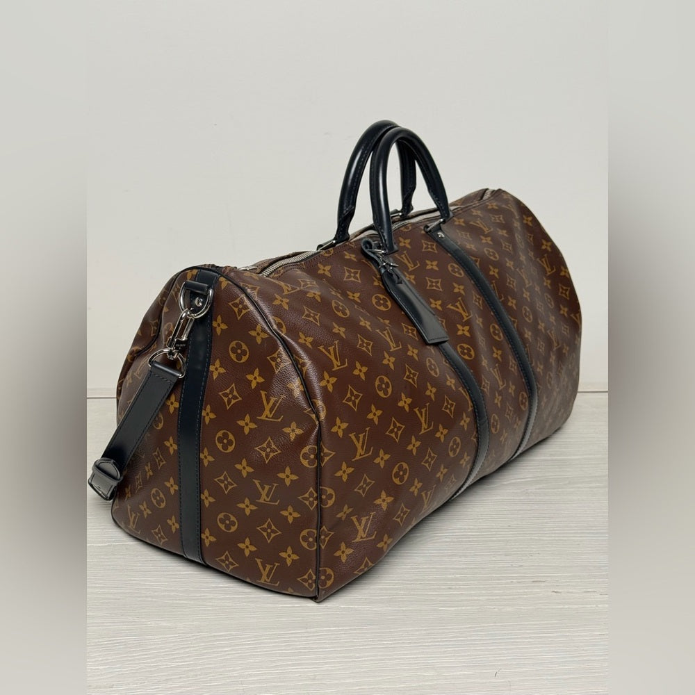 Louis Vuitton Keepall 55 Monogram Brown Canvas Duffle Bag 2023
