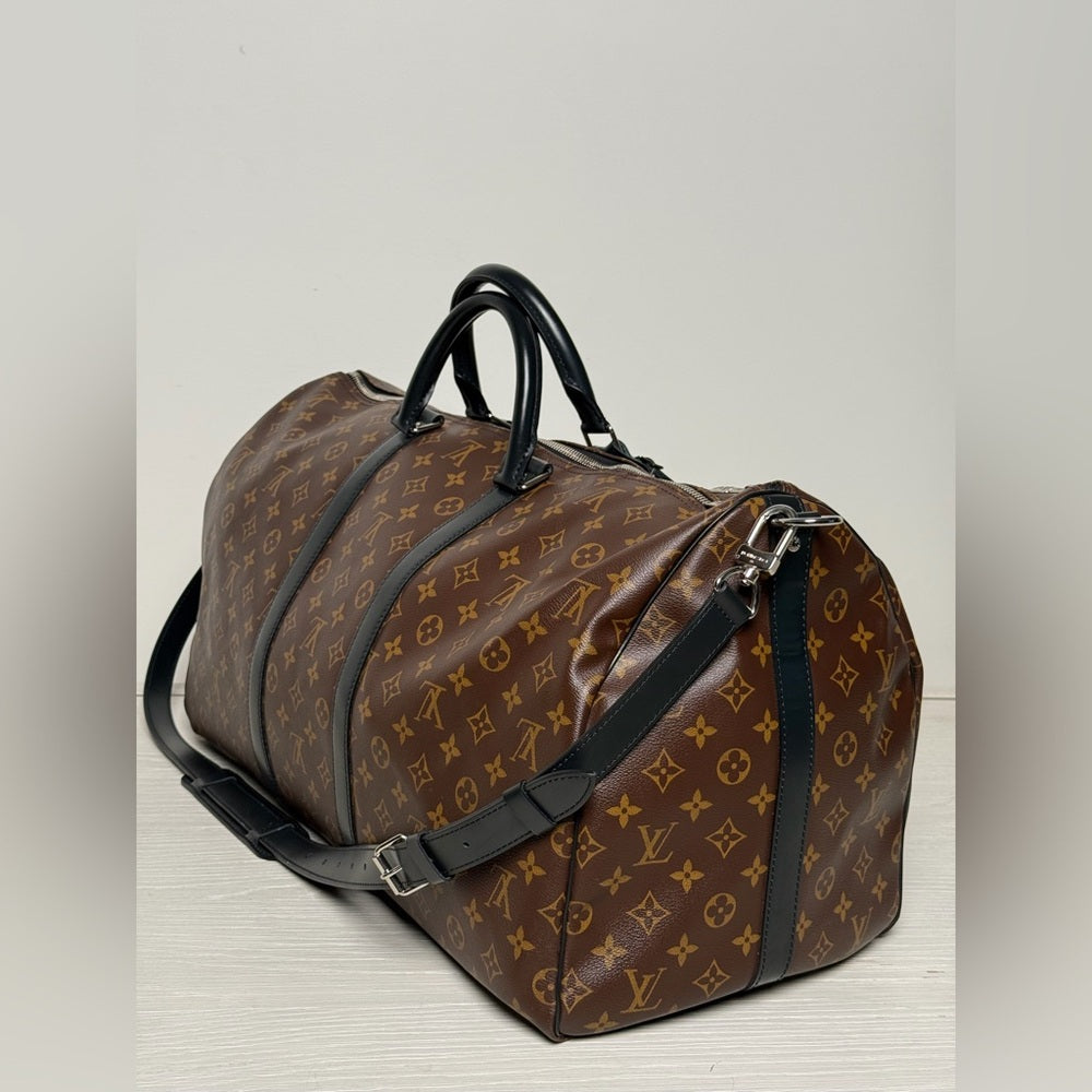 Louis Vuitton Keepall 55 Monogram Brown Canvas Duffle Bag 2023
