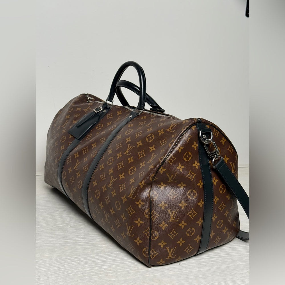 Louis Vuitton Keepall 55 Monogram Brown Canvas Duffle Bag 2023
