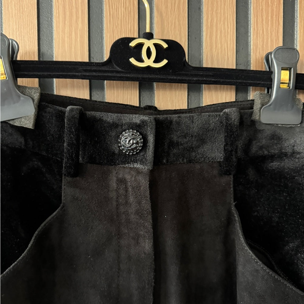 Chanel 2022 Skinny Leg Pants w/ Tags Size 36
