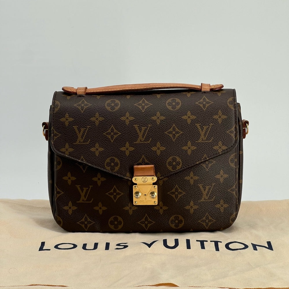 Louis Vuitton Pochette Metis Monogram Canvas Shoulder Bag