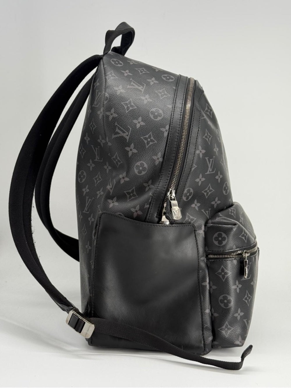LOUIS VUITTON Discovery Backpack PM Monogram eclipse Noir