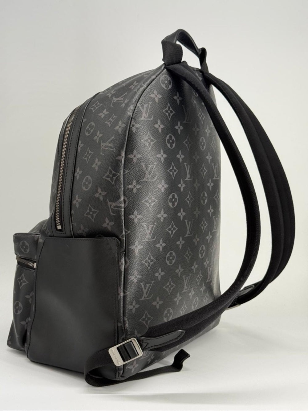 LOUIS VUITTON Discovery Backpack PM Monogram eclipse Noir